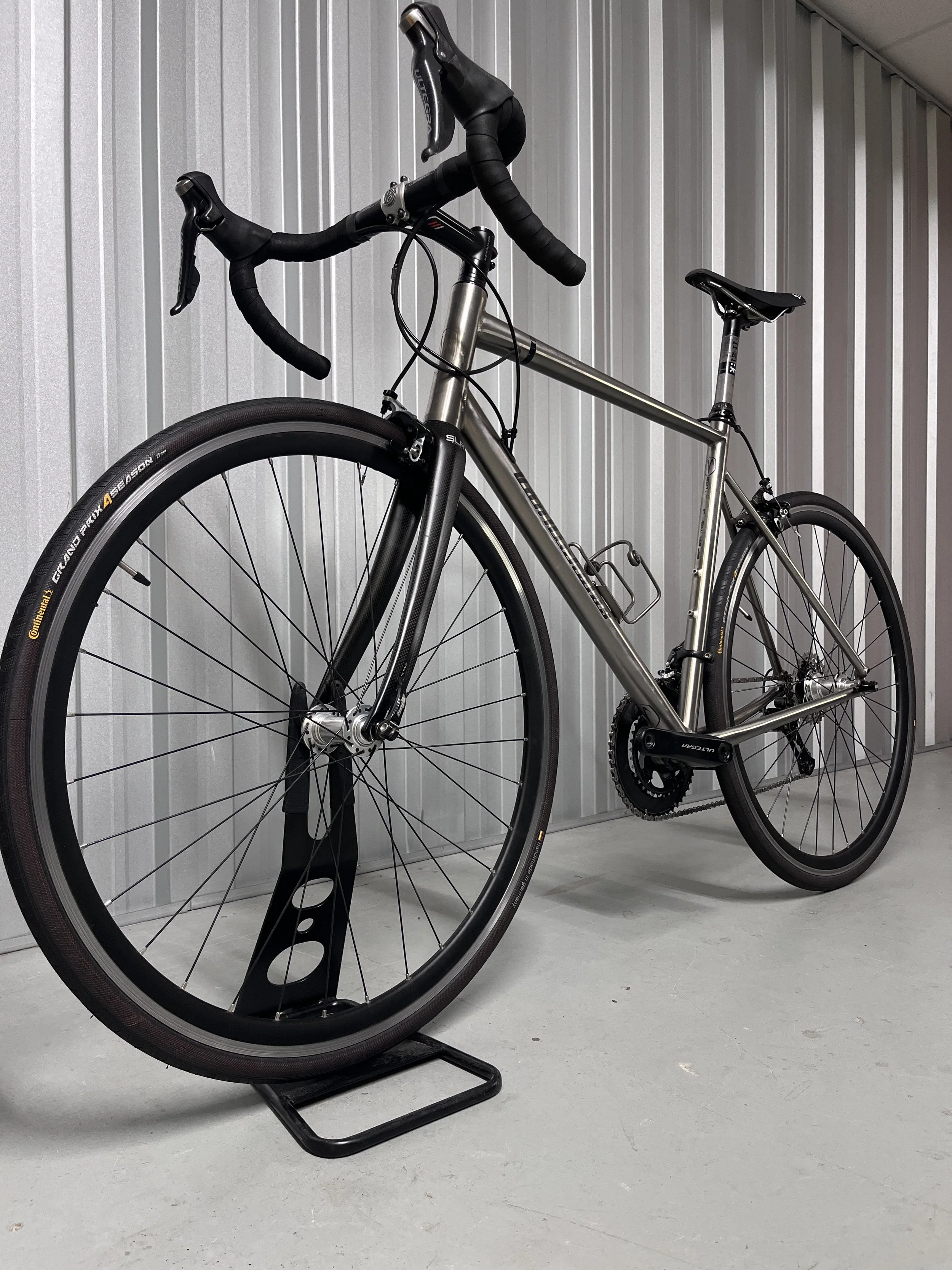Van Nicholas Zephyr Titanium Road Bike