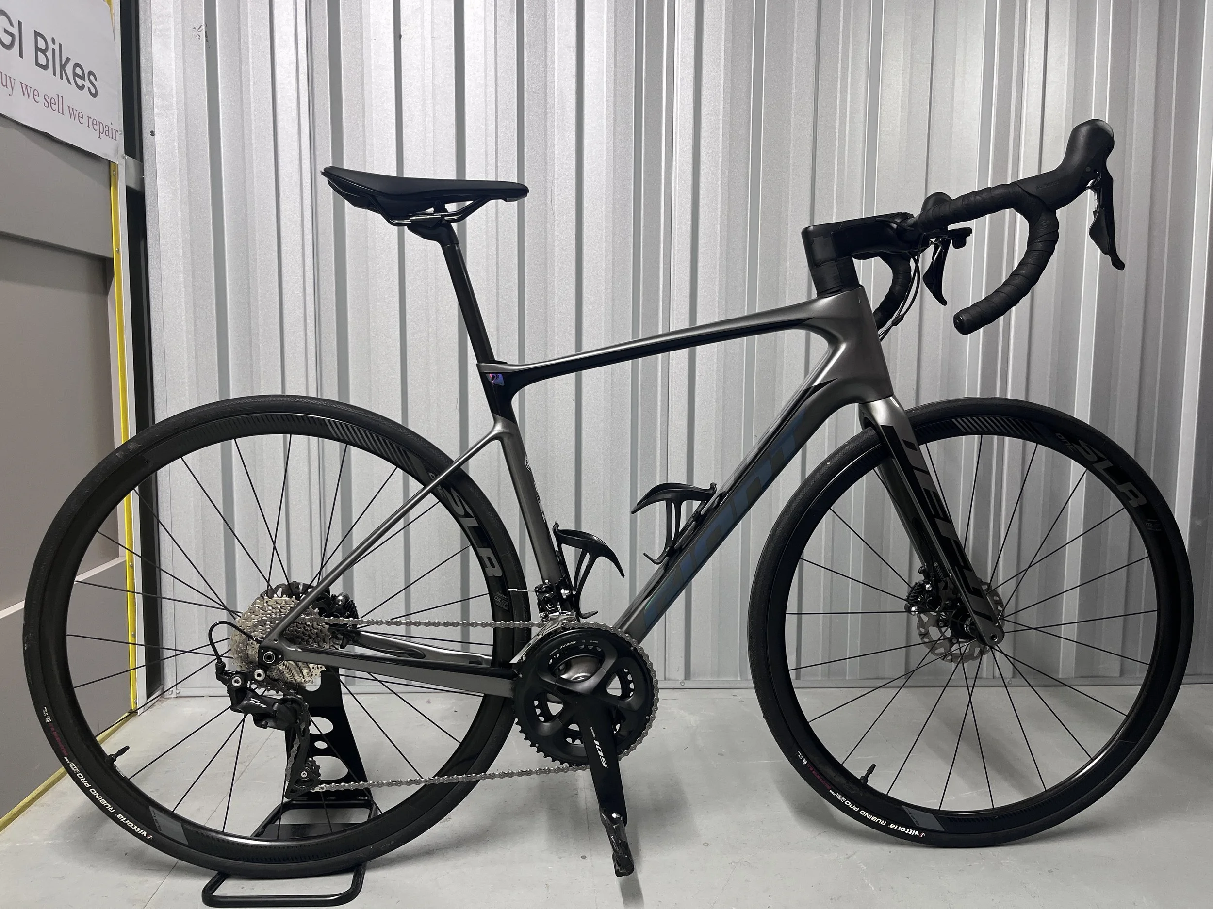 2020 Giant Defy Advanced Pro 2 Full Carbon Road Bike