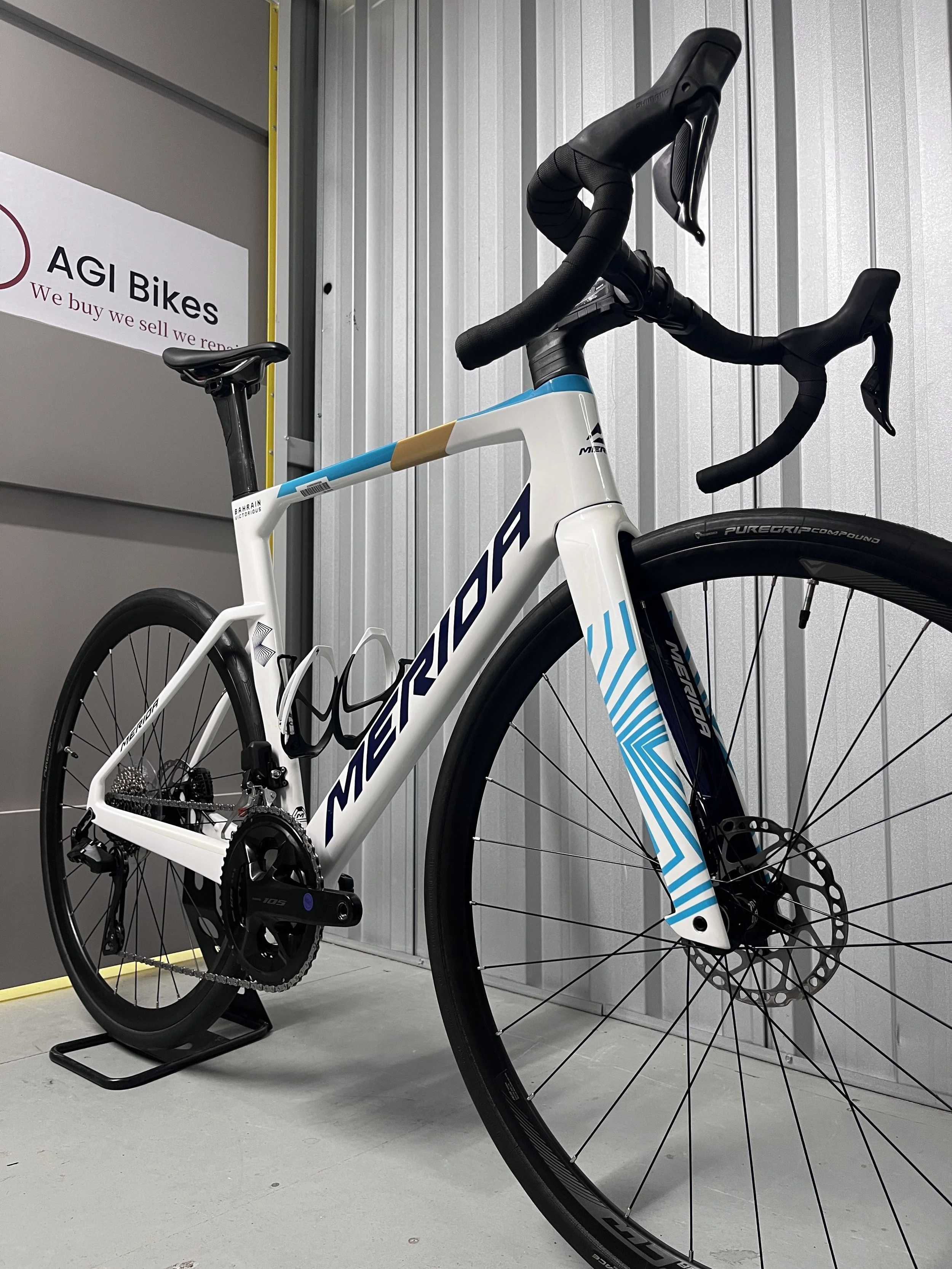 2024 Merida Reacto 6000 105 DI2 Full Carbon Road Bike