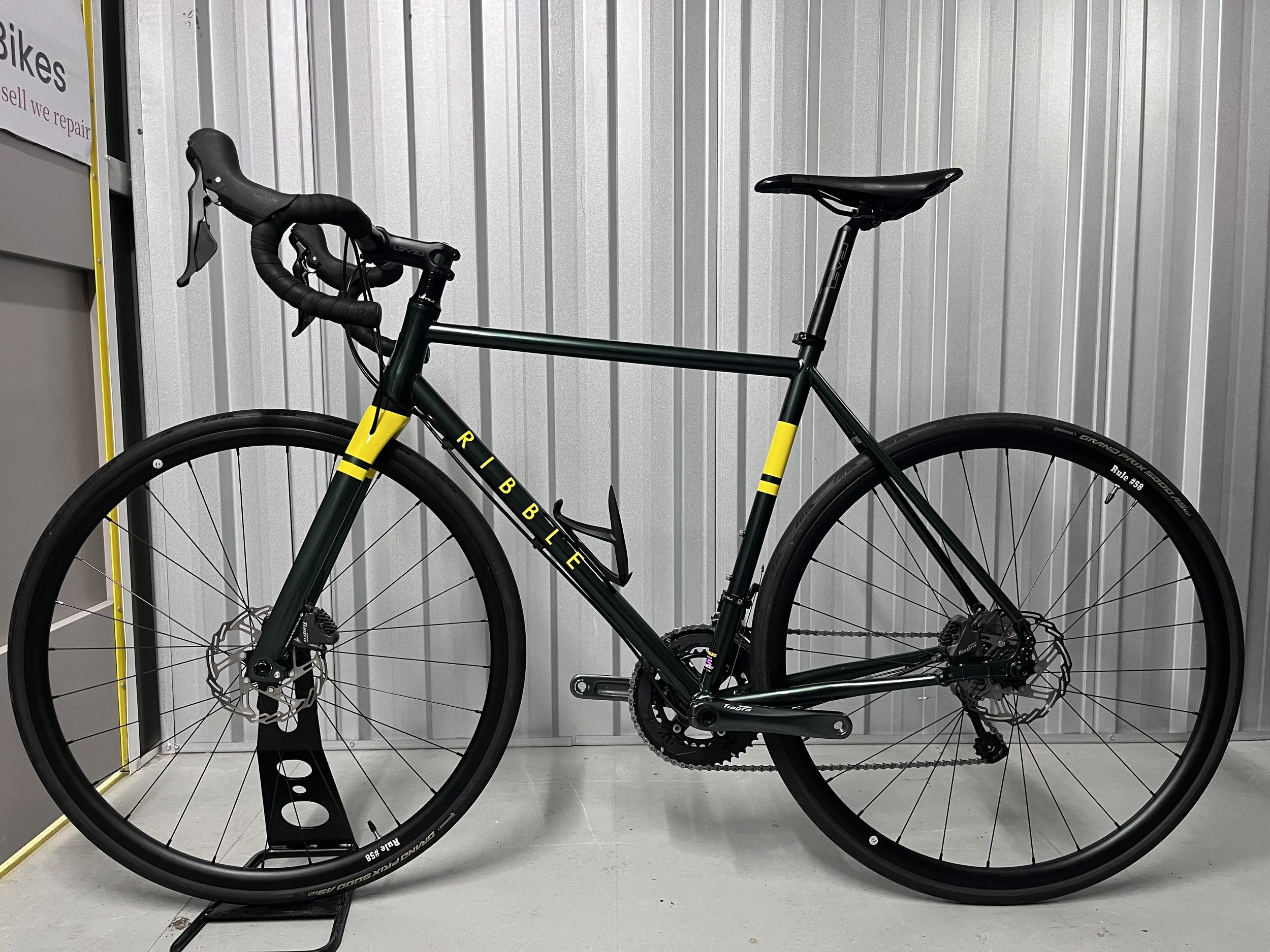 2024 Ribble Endurance 725 Disc Steel Frame Road Bike