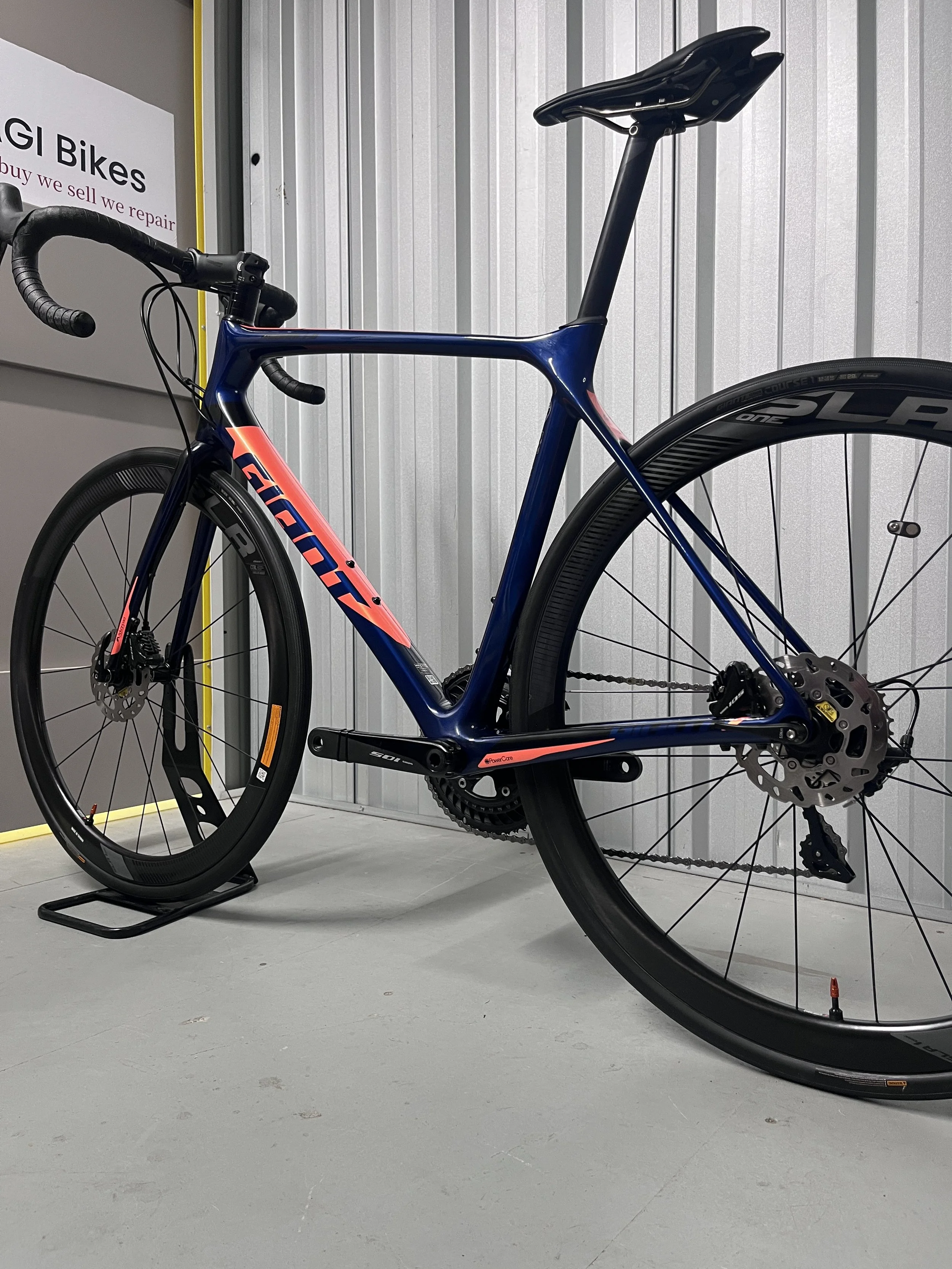 2020 Giant Advanced TCR Pro  2 Full Carbon Road Bike