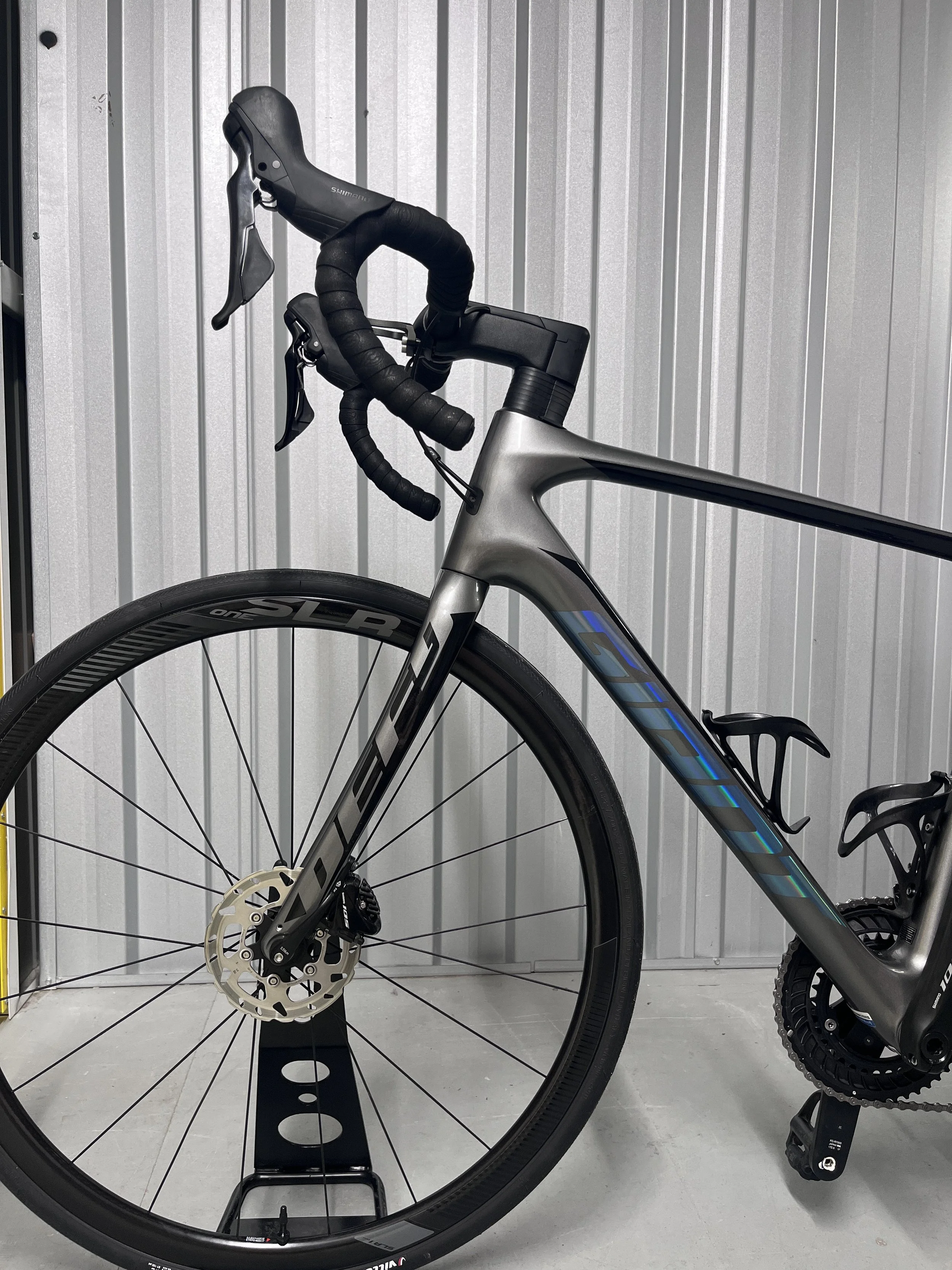 Giant Defy Advanced Pro 2 Full Carbon Road Bike