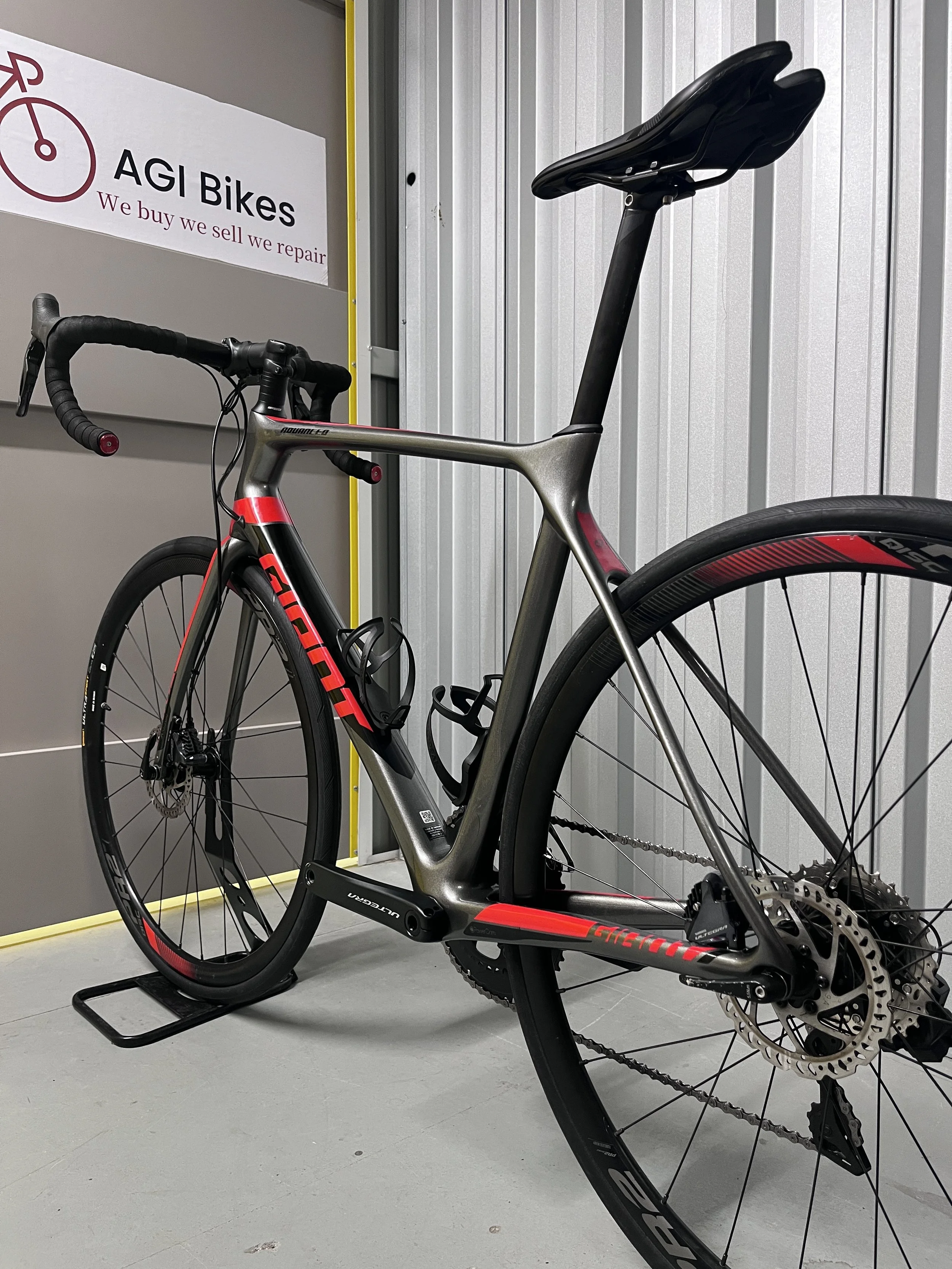 2019 Giant Advanced TCR 1 Ultegra DI2 Full Carbon Road Bike