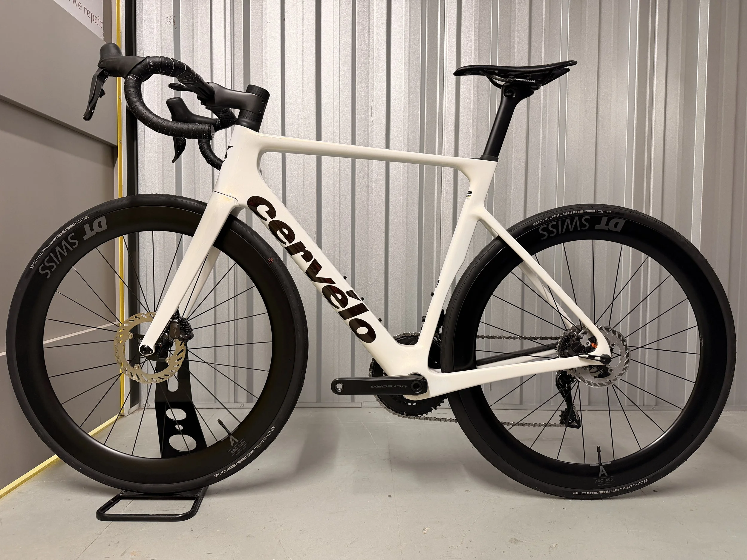 2022 Cervelo Soloist Ultegra Di2 Disc Full Carbon Road Bike