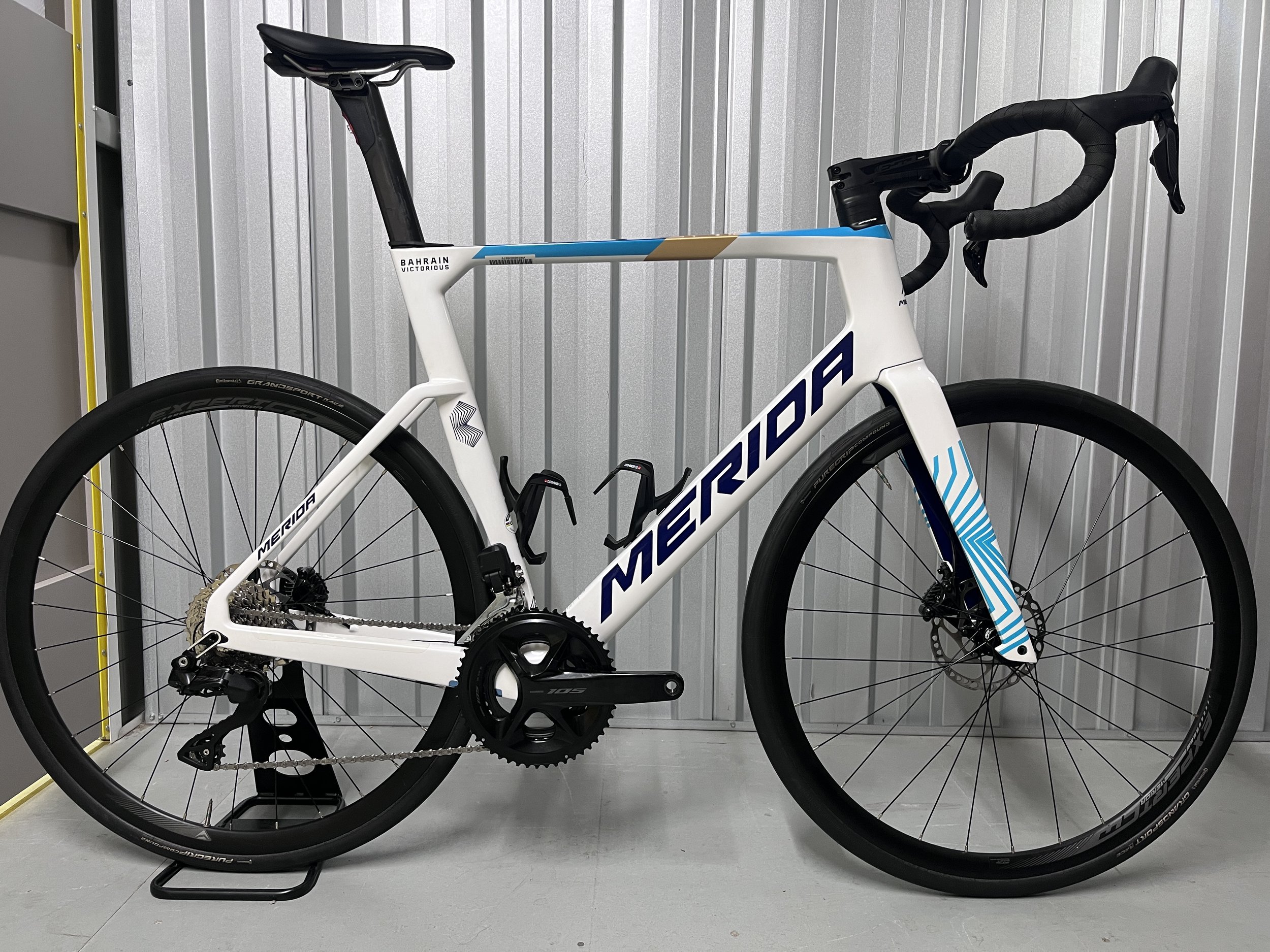 2024 Merida Reacto 6000 105 DI2 Full Carbon Road Bike