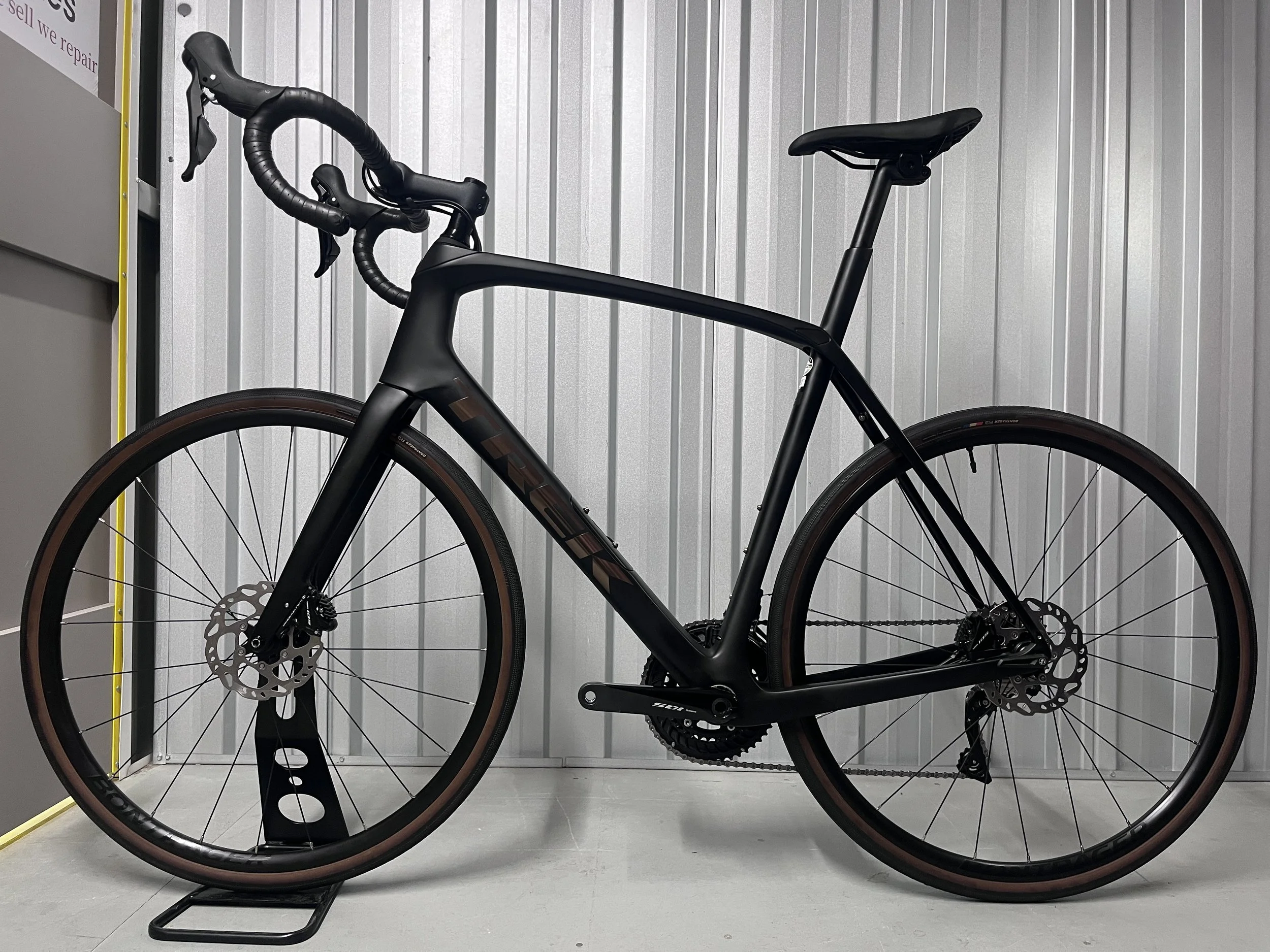 2023 Trek Domane SL5 Gen 3 Full Carbon Road Bike