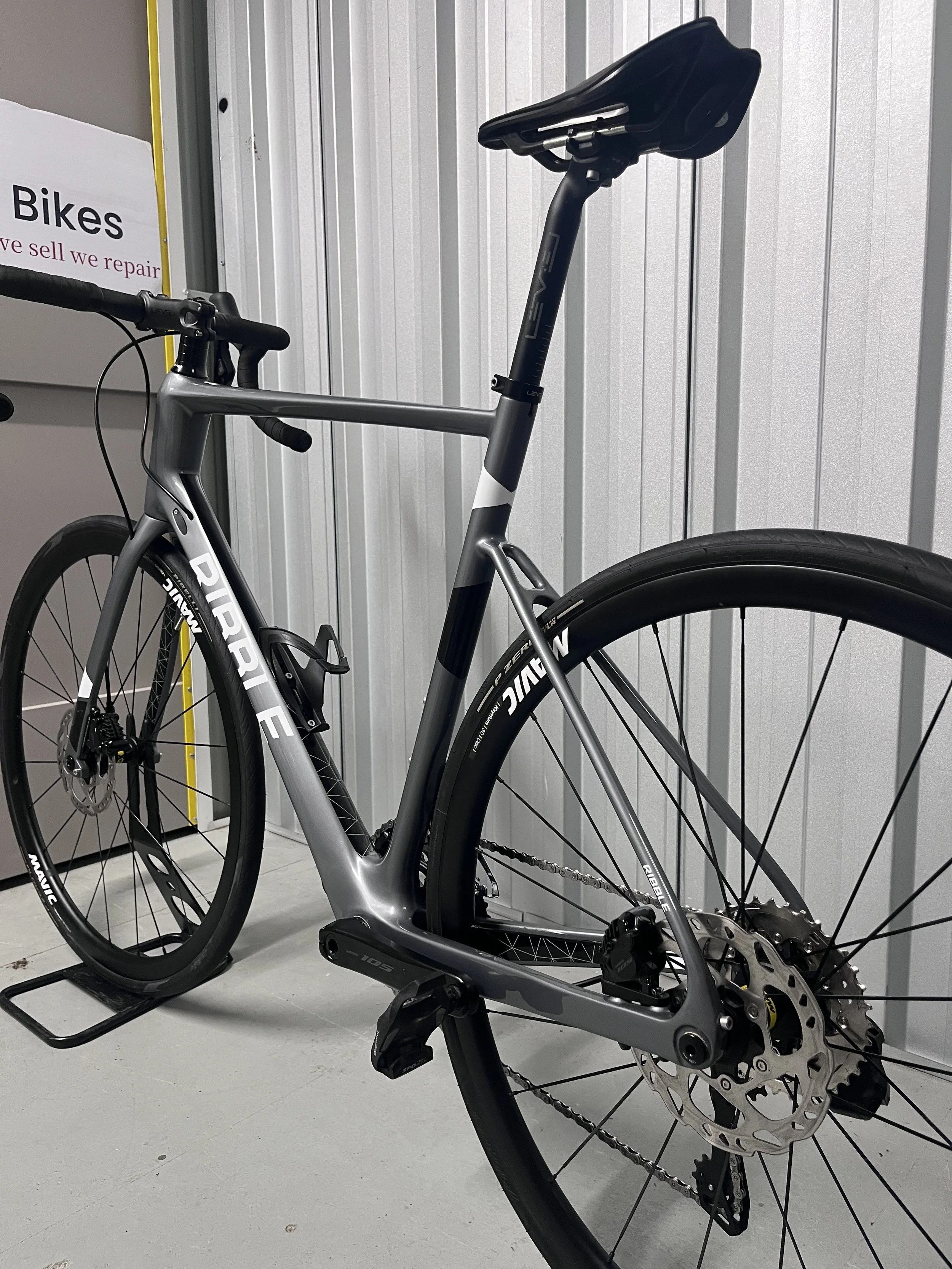 2024 Ribble R872 Disc-Pro Full Carbon Road Bike