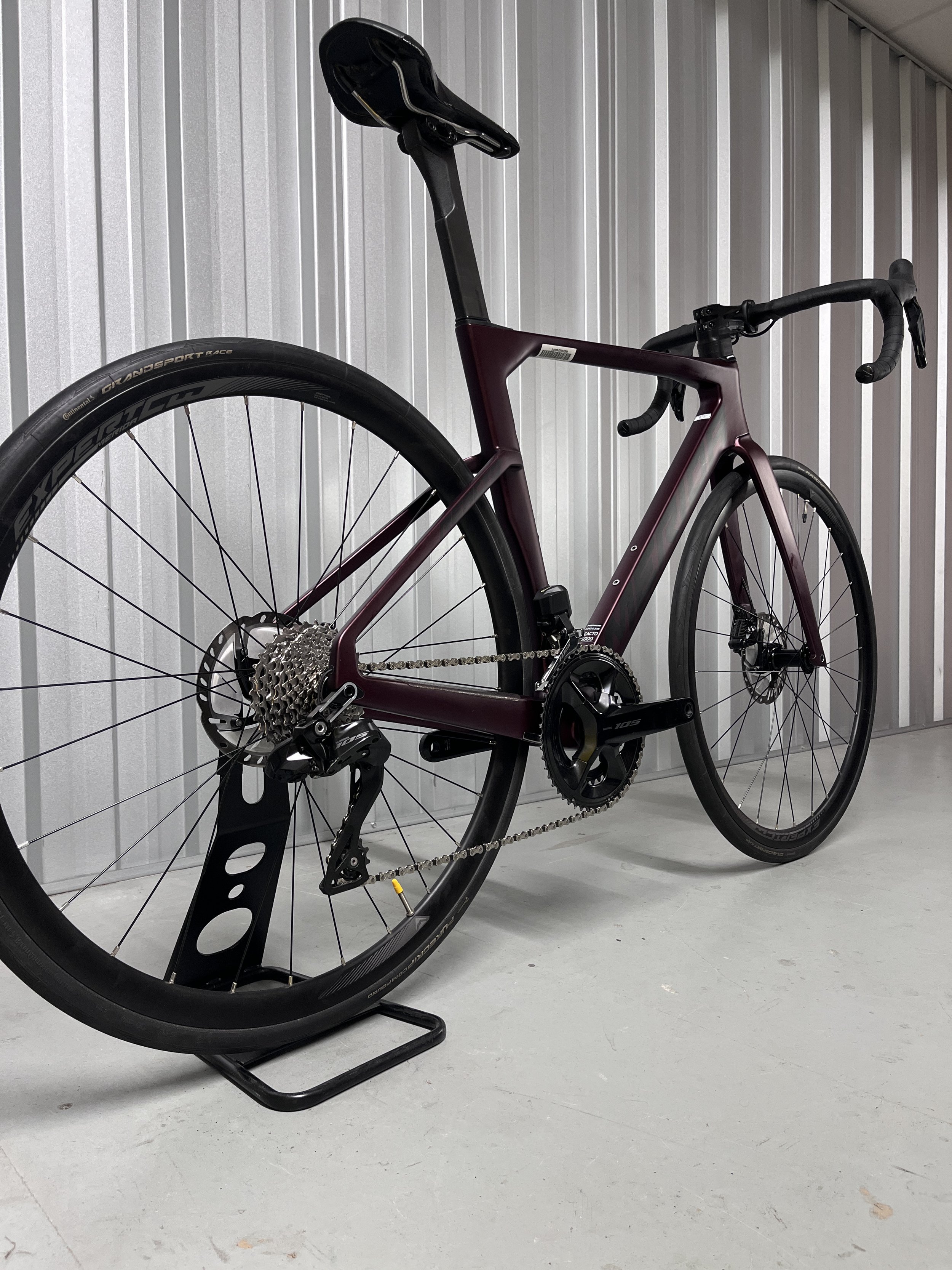 2024 Mérida Reacto 6000 105 D12 Full Carbon Road Bike