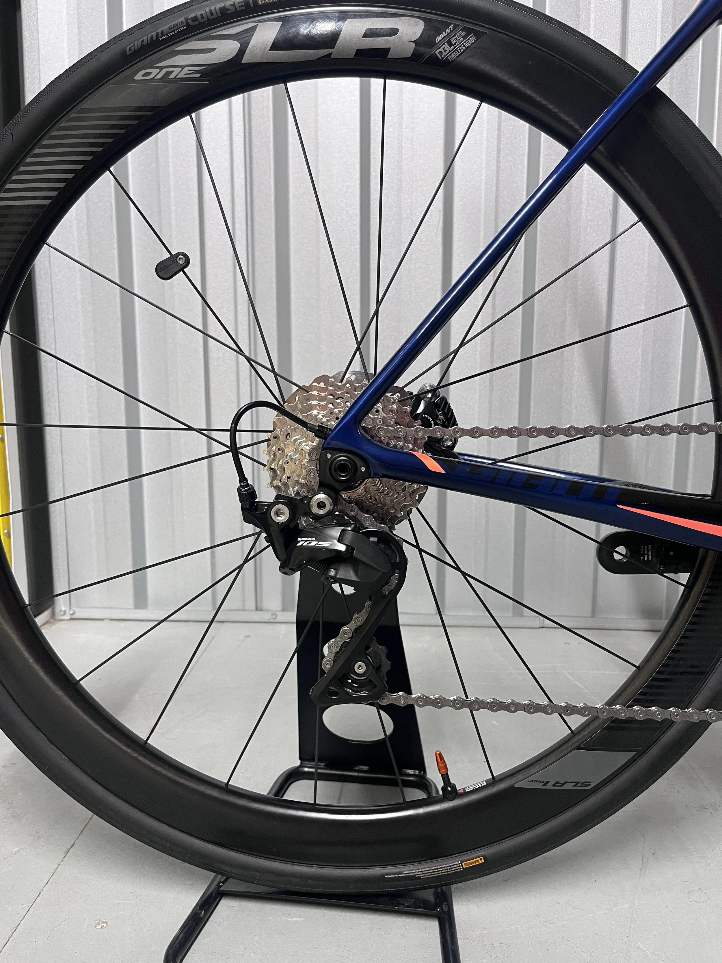 2020 Giant Advanced TCR Pro  2 Full Carbon Road Bike