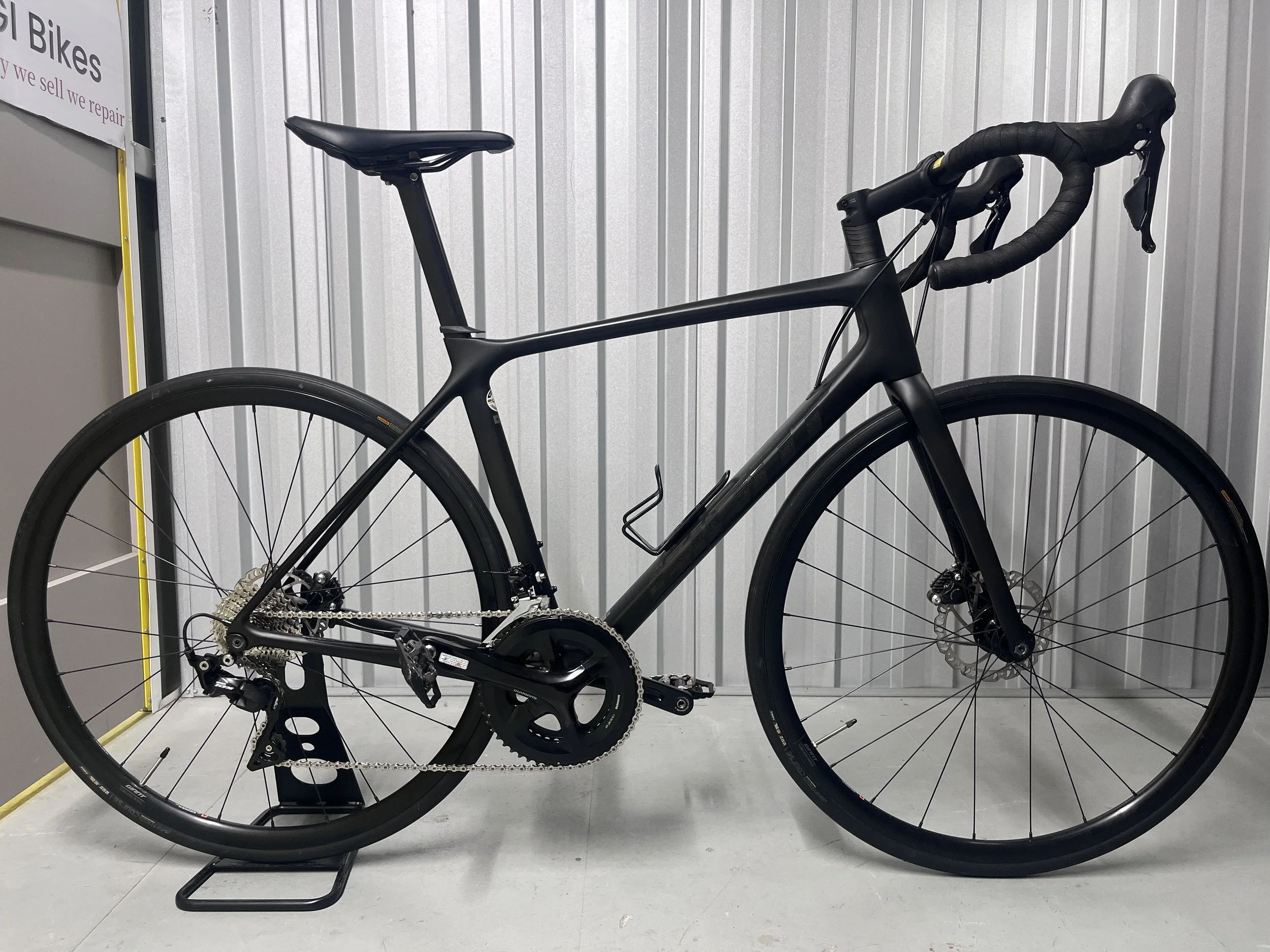 2021 Giant TCR Advanced 2 Full Carbon Road Bike