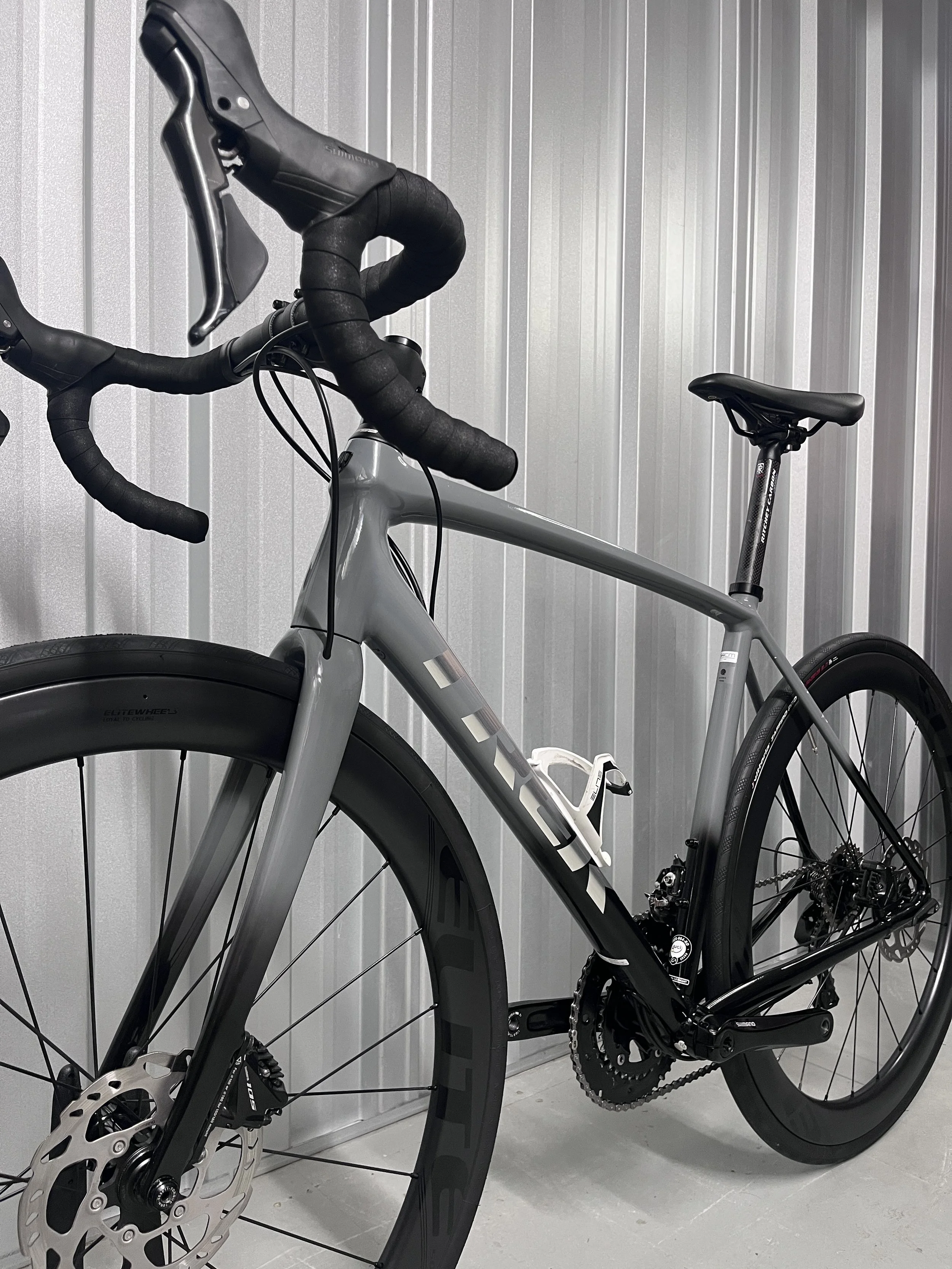 2021 Trek Emonda ALR 5 Road Bike