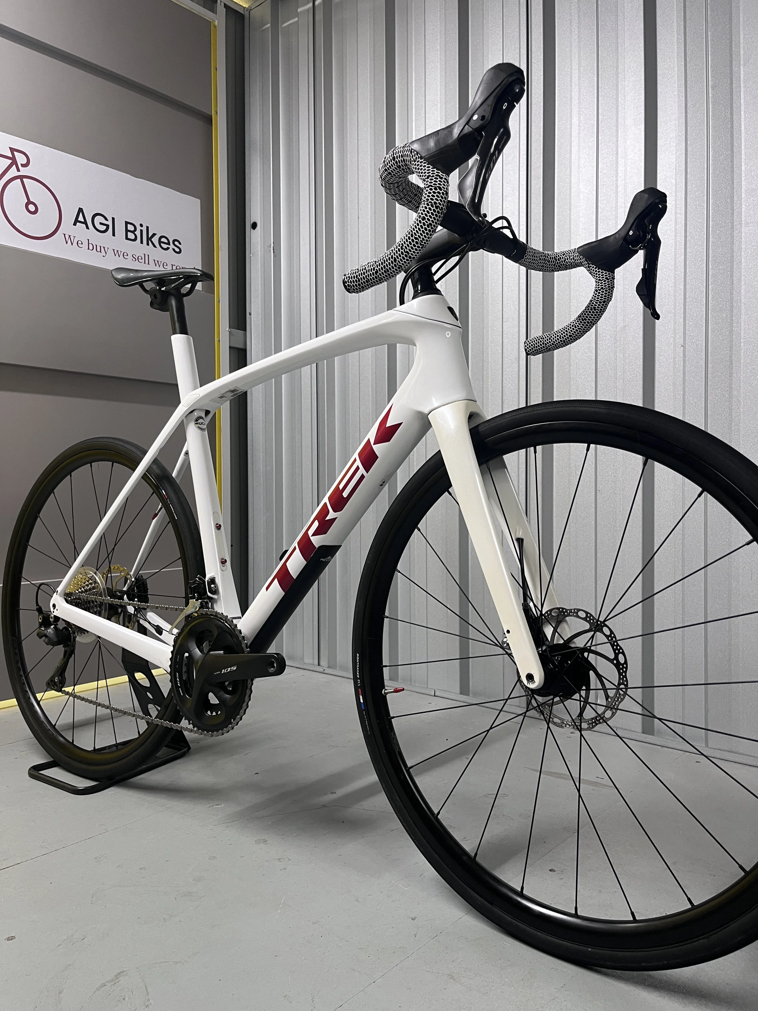 2021 Trek Domane SL5 Full Carbon Road Bike