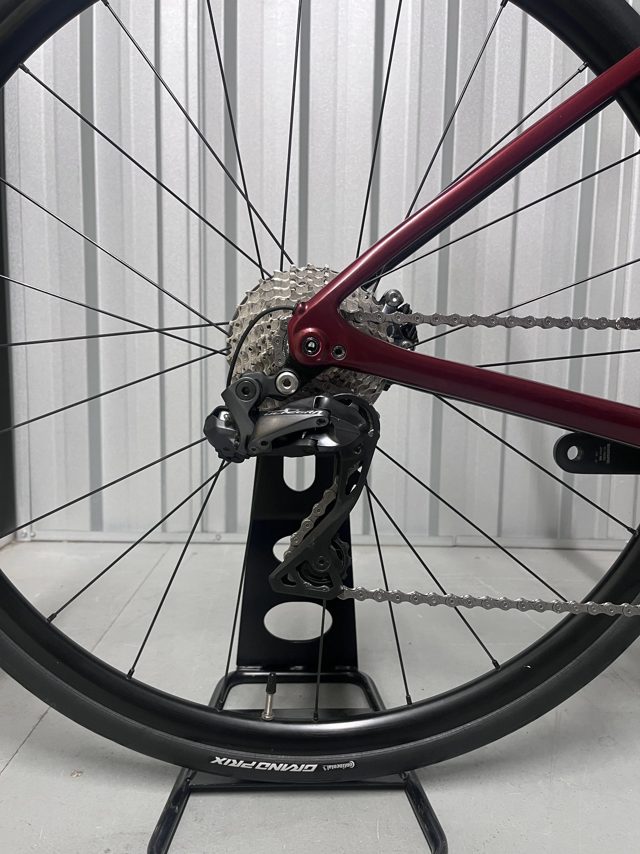 2020 Specialized Tarmac SL6 Disc Comp - Ultegra Di2 Full Carbon Road Bike