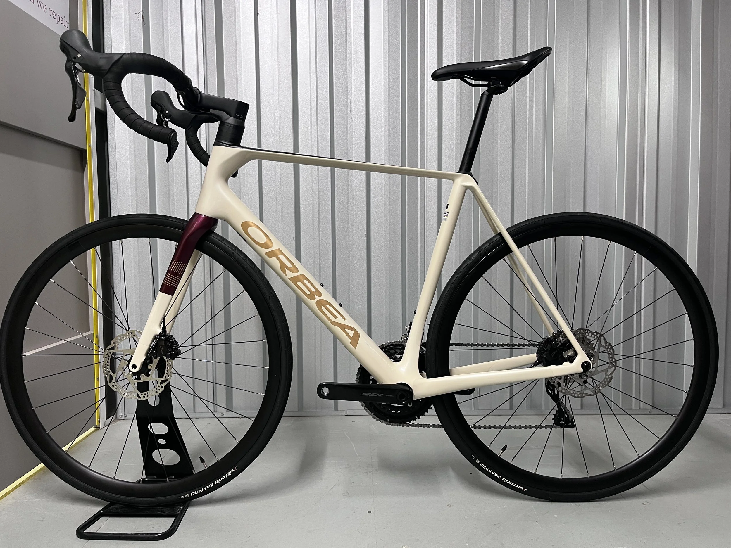 2024 Orbea Orca M30 Full Carbon Road Bike