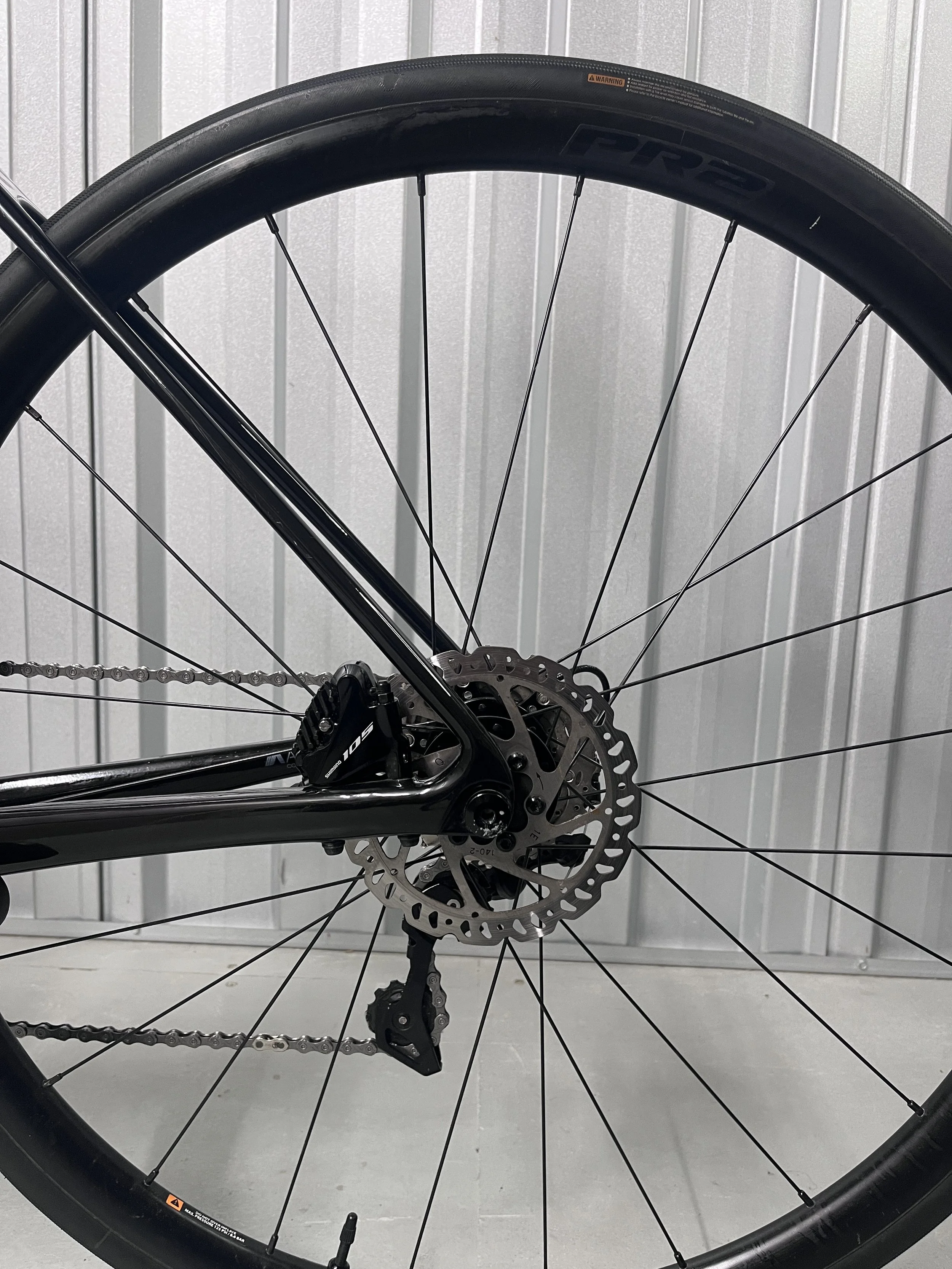 2022 Giant TCR Advanced 2 Full Carbon Road Bike