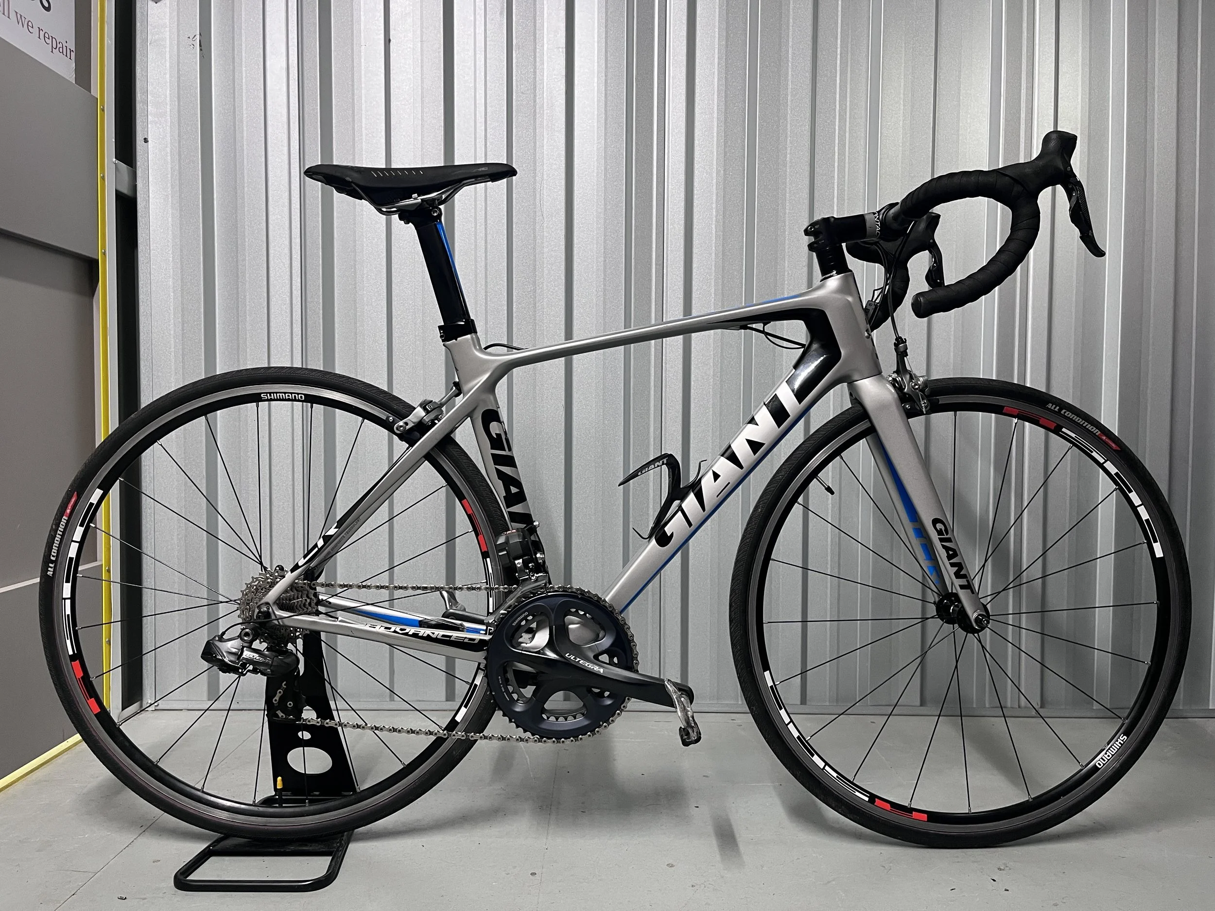 2012 Giant TCR Advanced 0 Ultegra DI2 Full Carbon Raod Bike