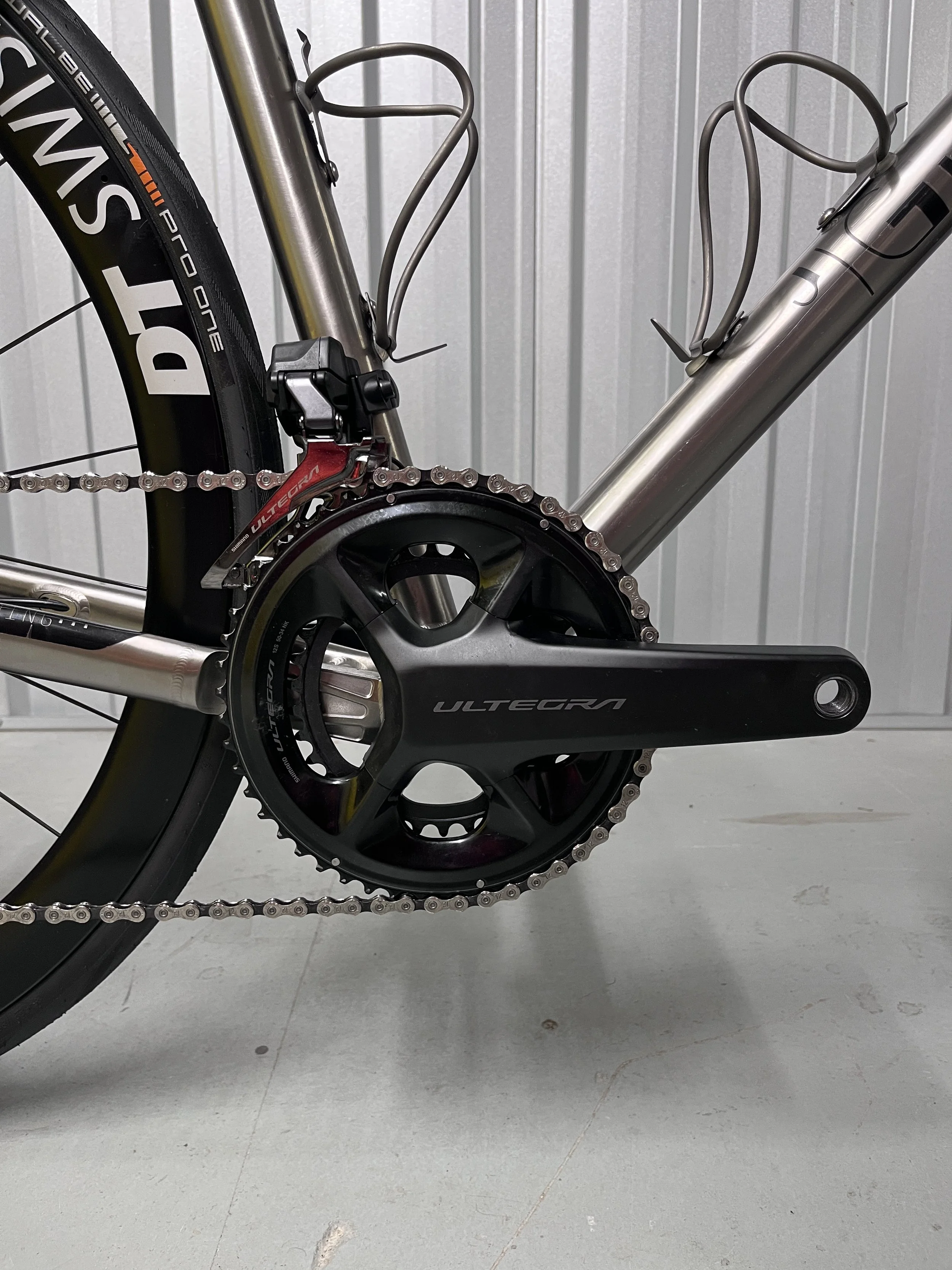 2024 J. Guillem Orient Ultegra Di2 Disc - Rapha RCC Titanium Road Bike