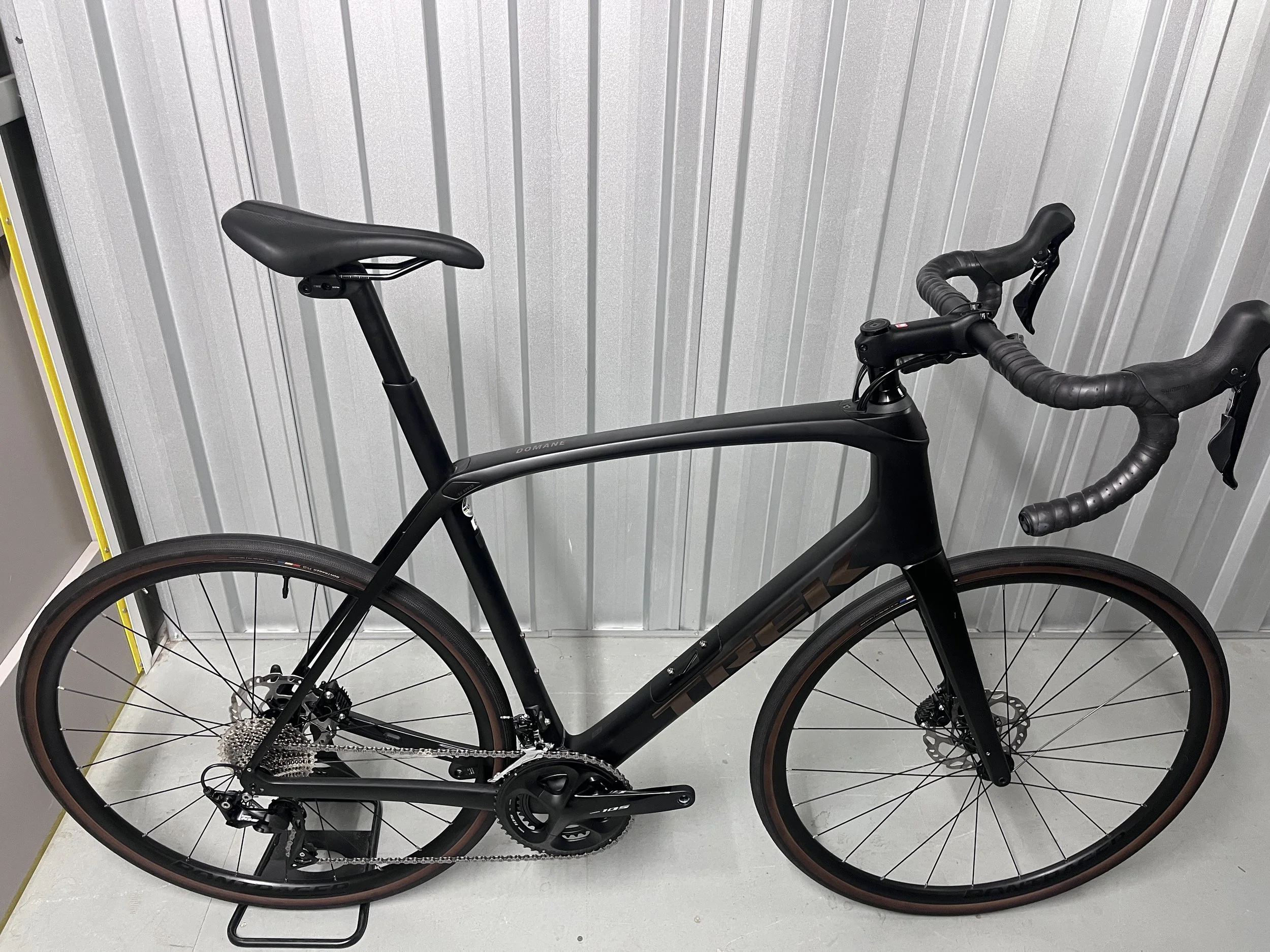 2023 Trek Domane SL5 Gen 3 Full Carbon Road Bike