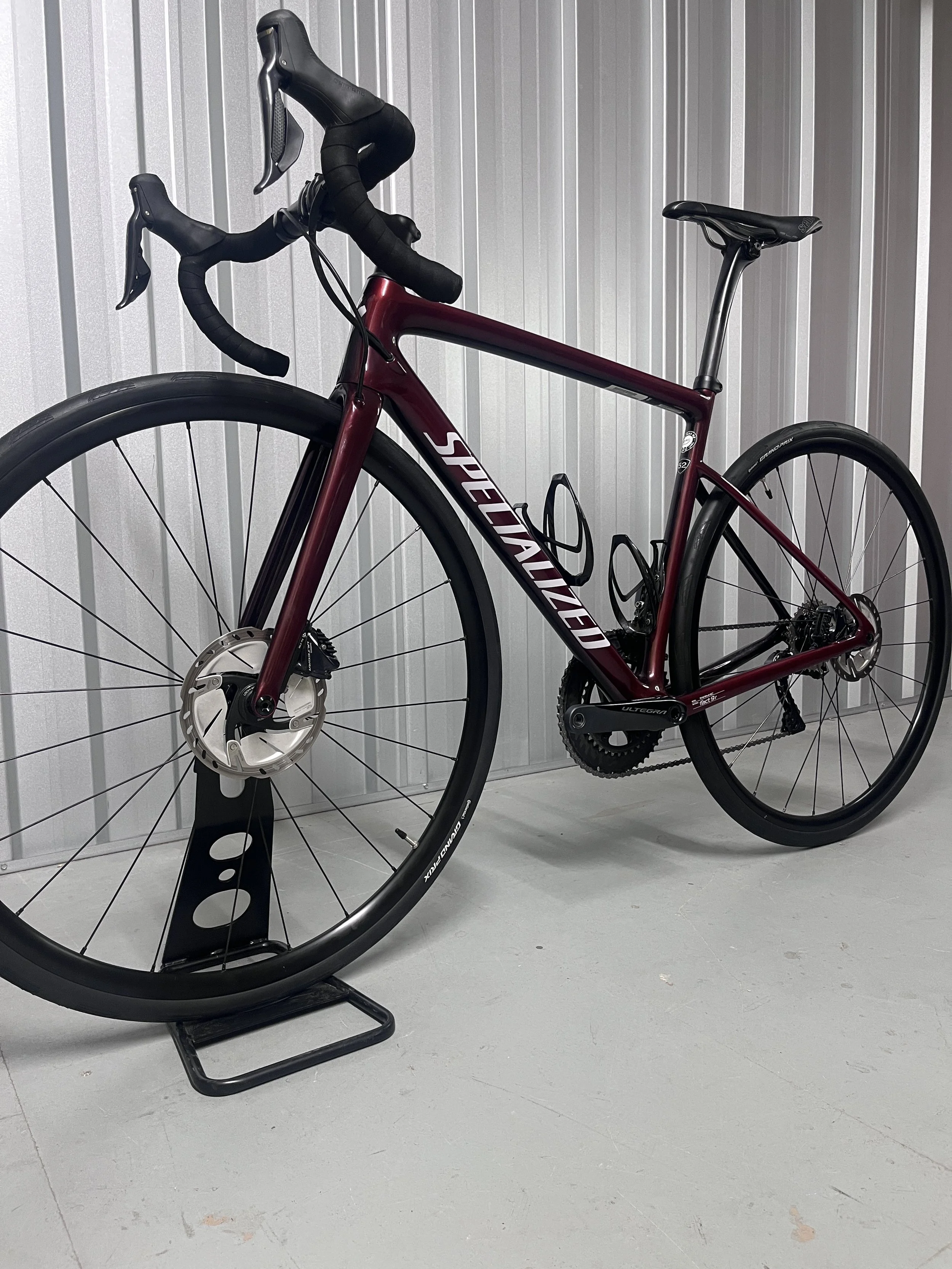 2020 Specialized Tarmac SL6 Disc Comp - Ultegra Di2 Full Carbon Road Bike