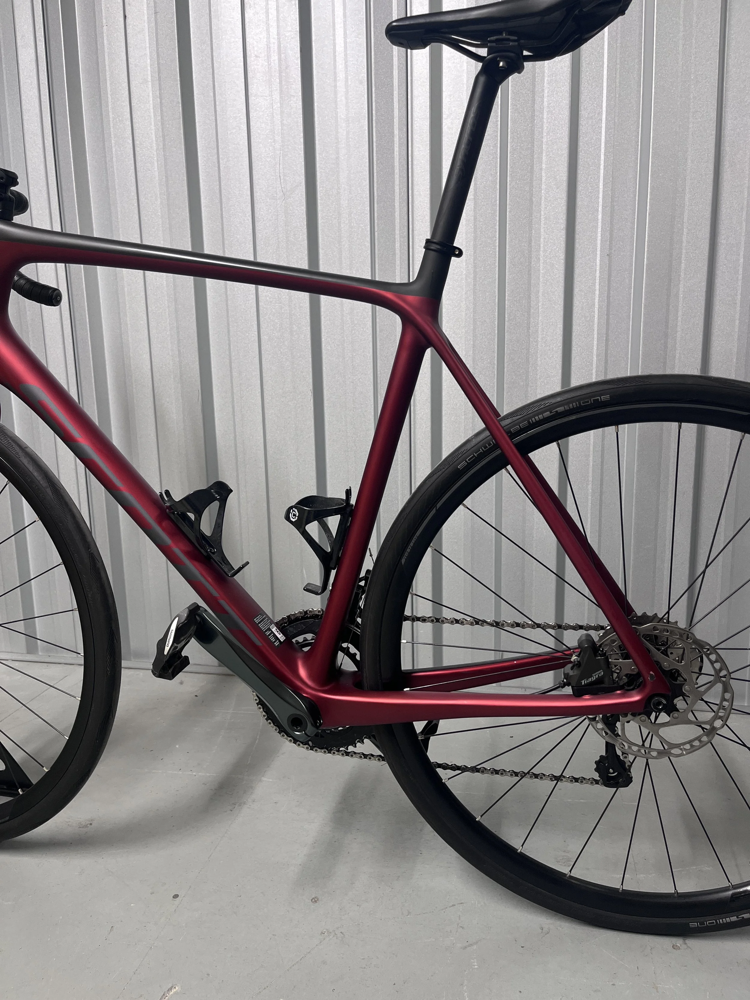 Scott Addict 30 Full Carbon Road Bike