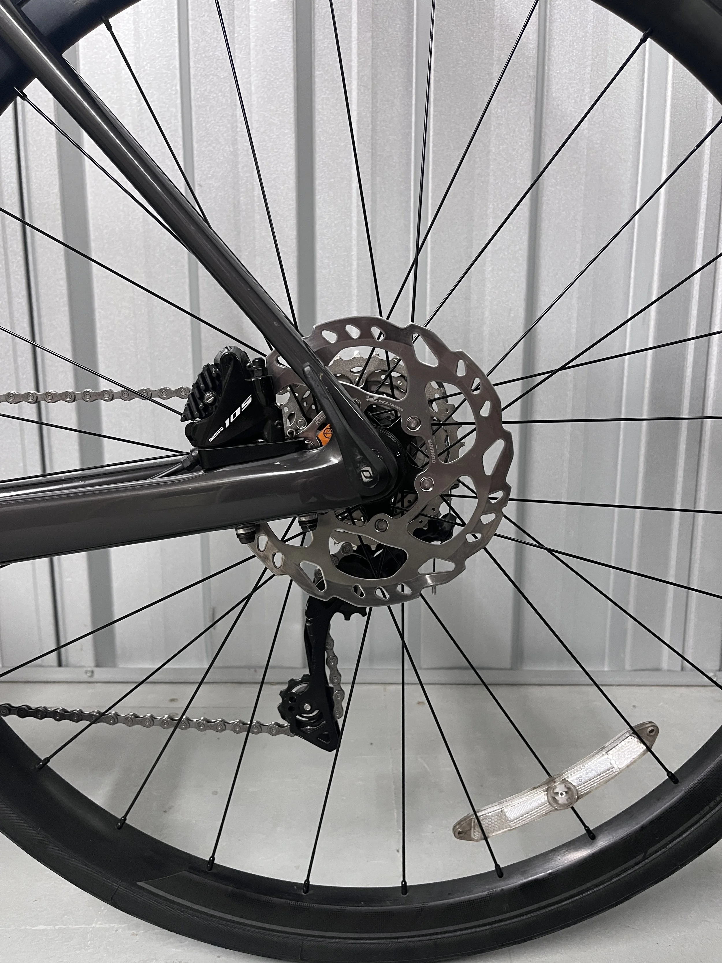 2022 Scott Addict 30 Full Carbon Road Bike