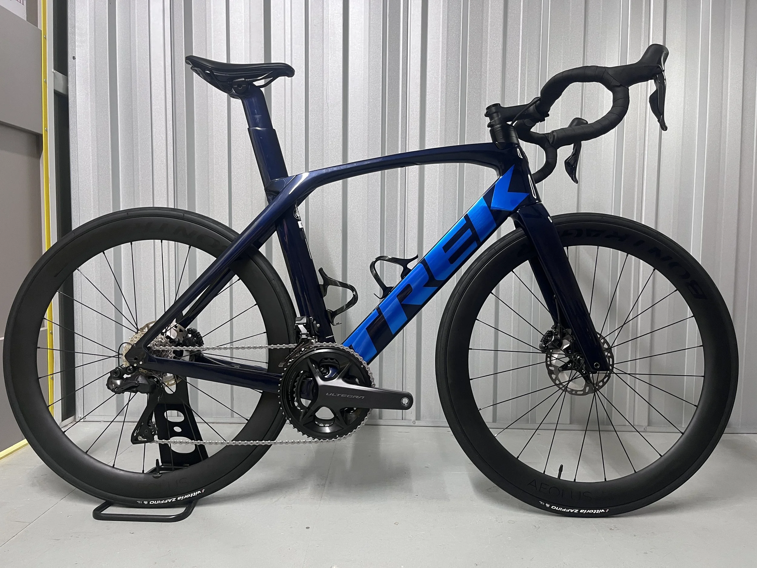 2022 Trek Madone SL 7 Gen 6 Full Carbon Road Bike
