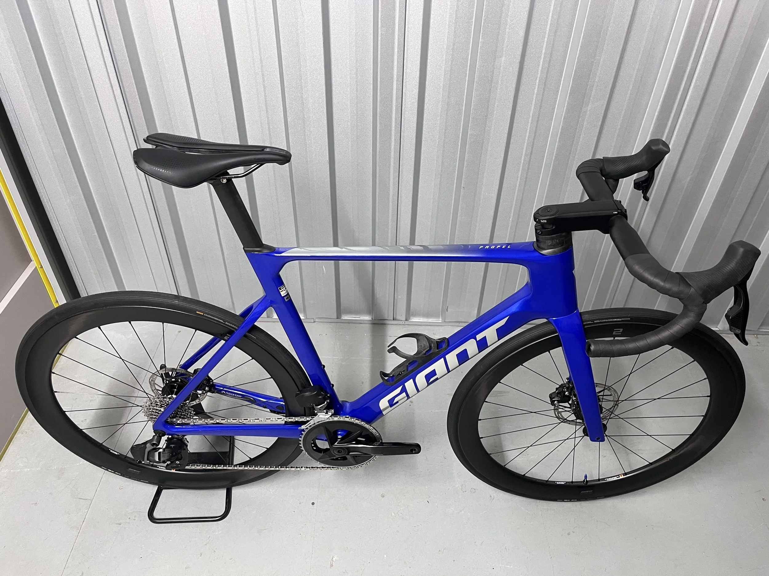 2024 Giant Propel Advanced 1 SRAM Rival M/L Full Carbon Road Bike