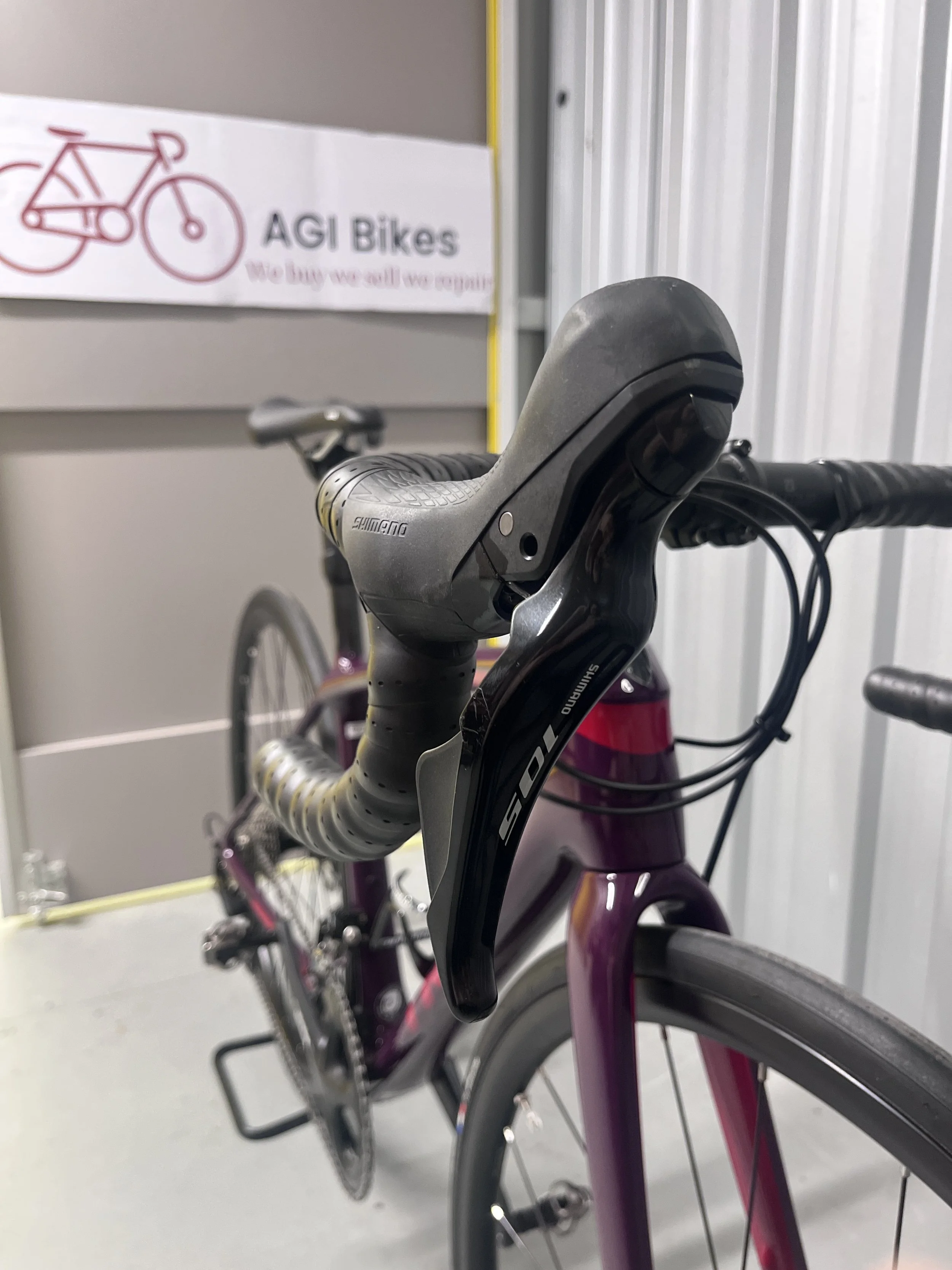 Trek Emonda SL5 Disc Full Carbon Road Bike