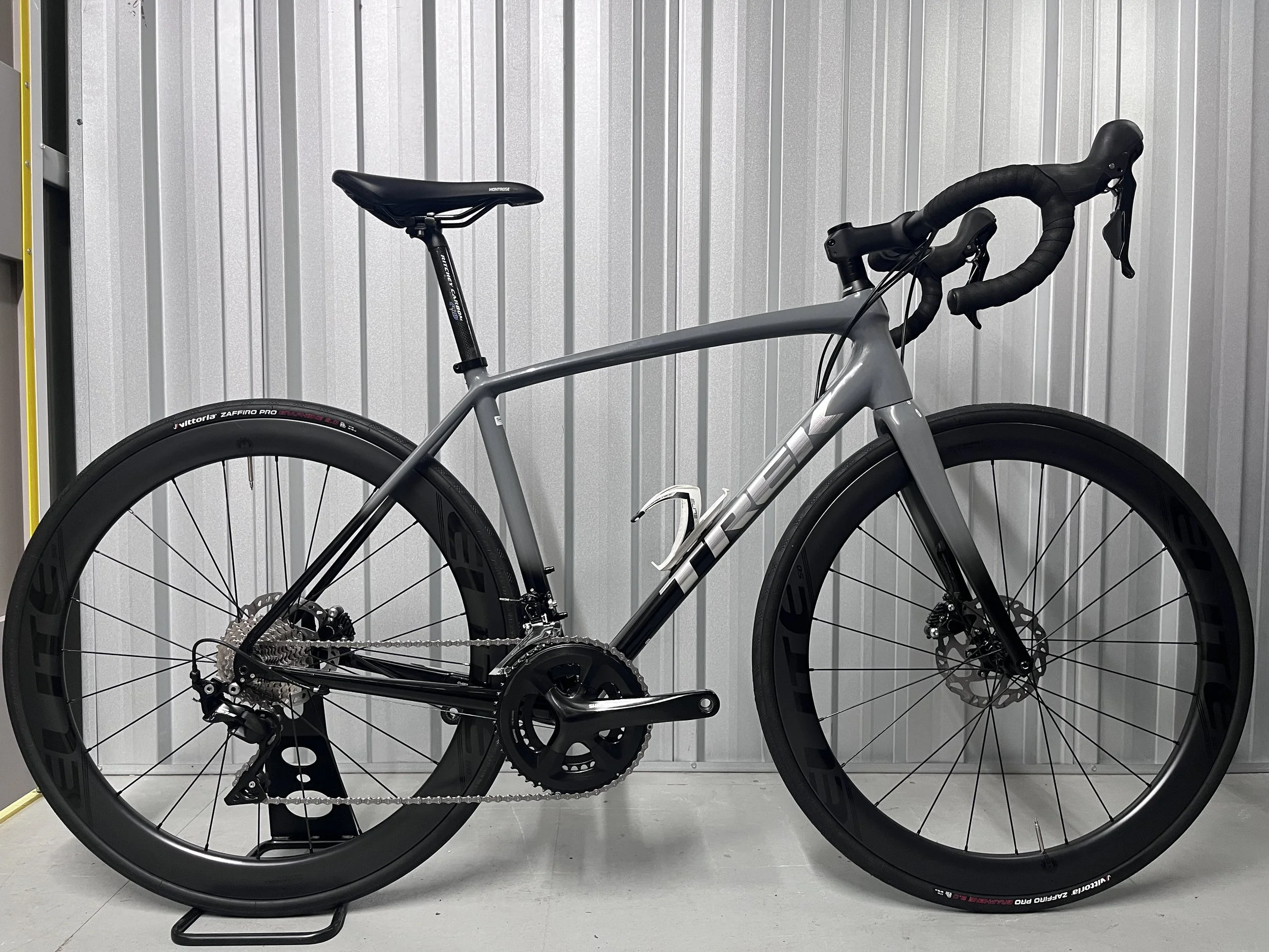 2021 Trek Emonda ALR 5 Road Bike