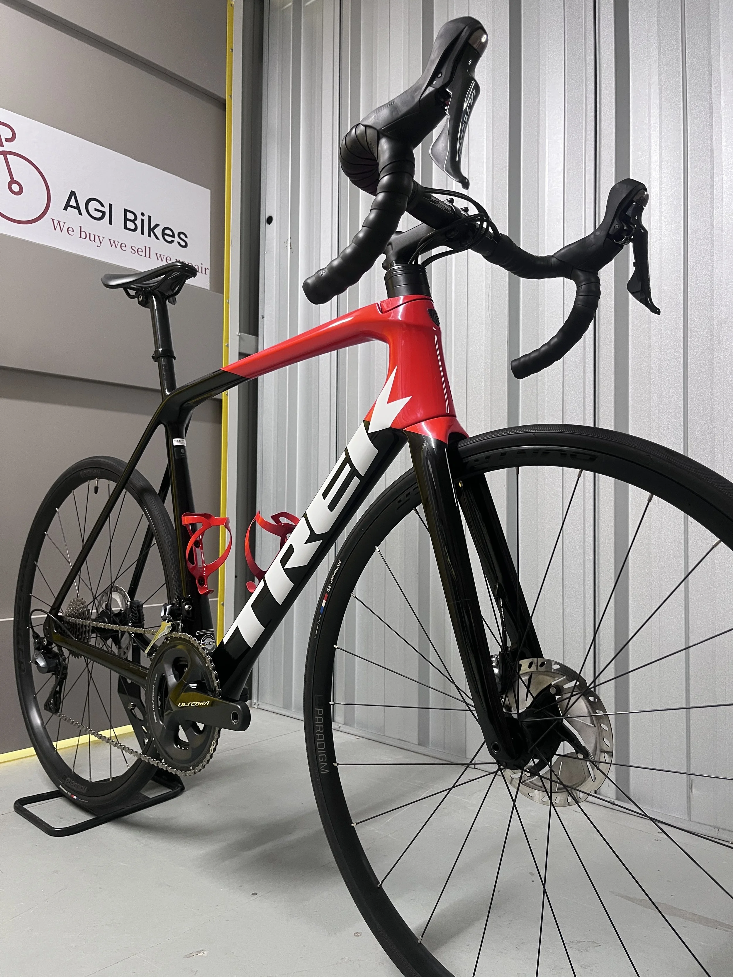 2022 Trek Emonda SL6 Disc Full Carbon Road Bike