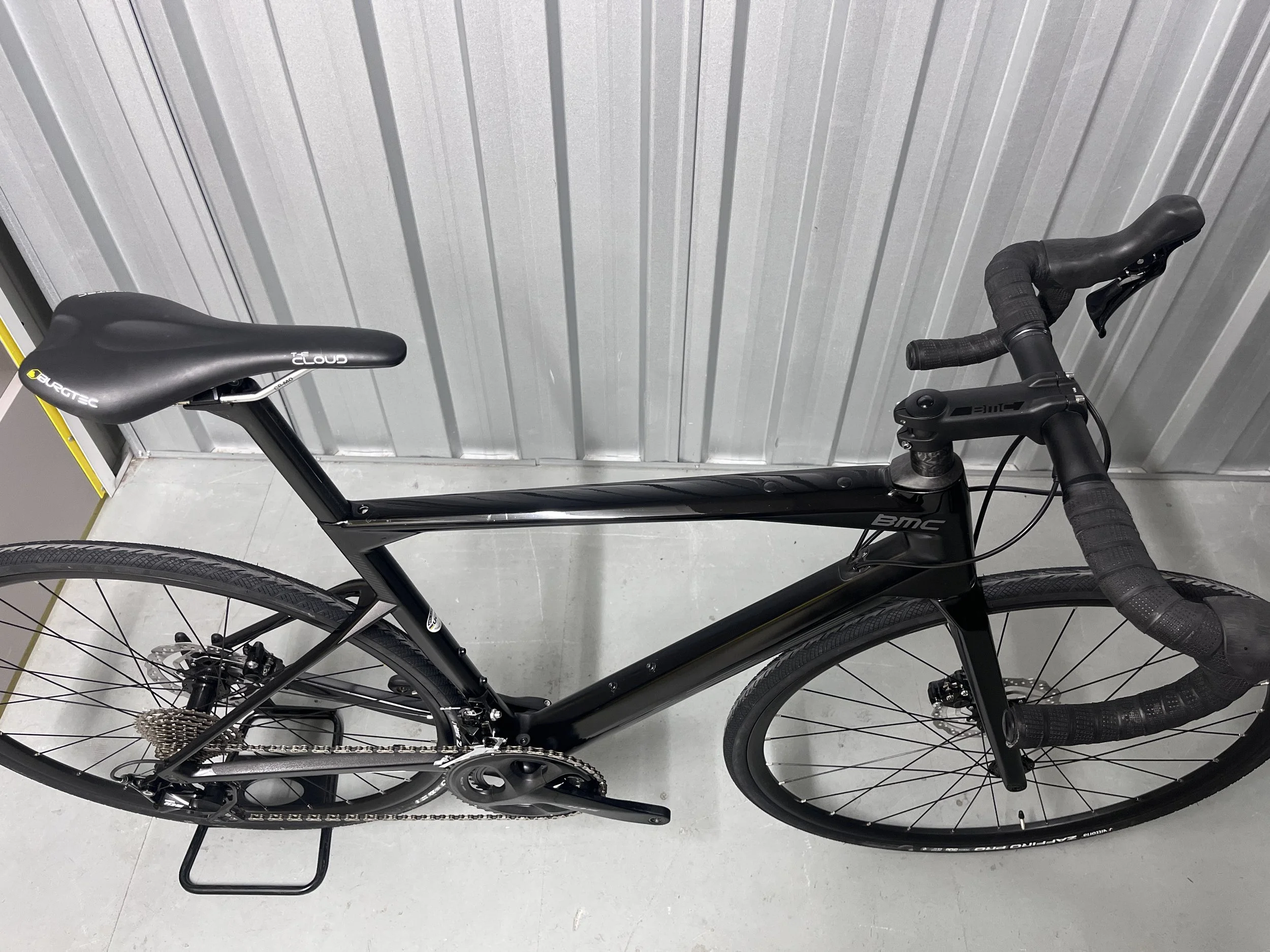 BMC Roadmachine Four Full Carbon Road Bike