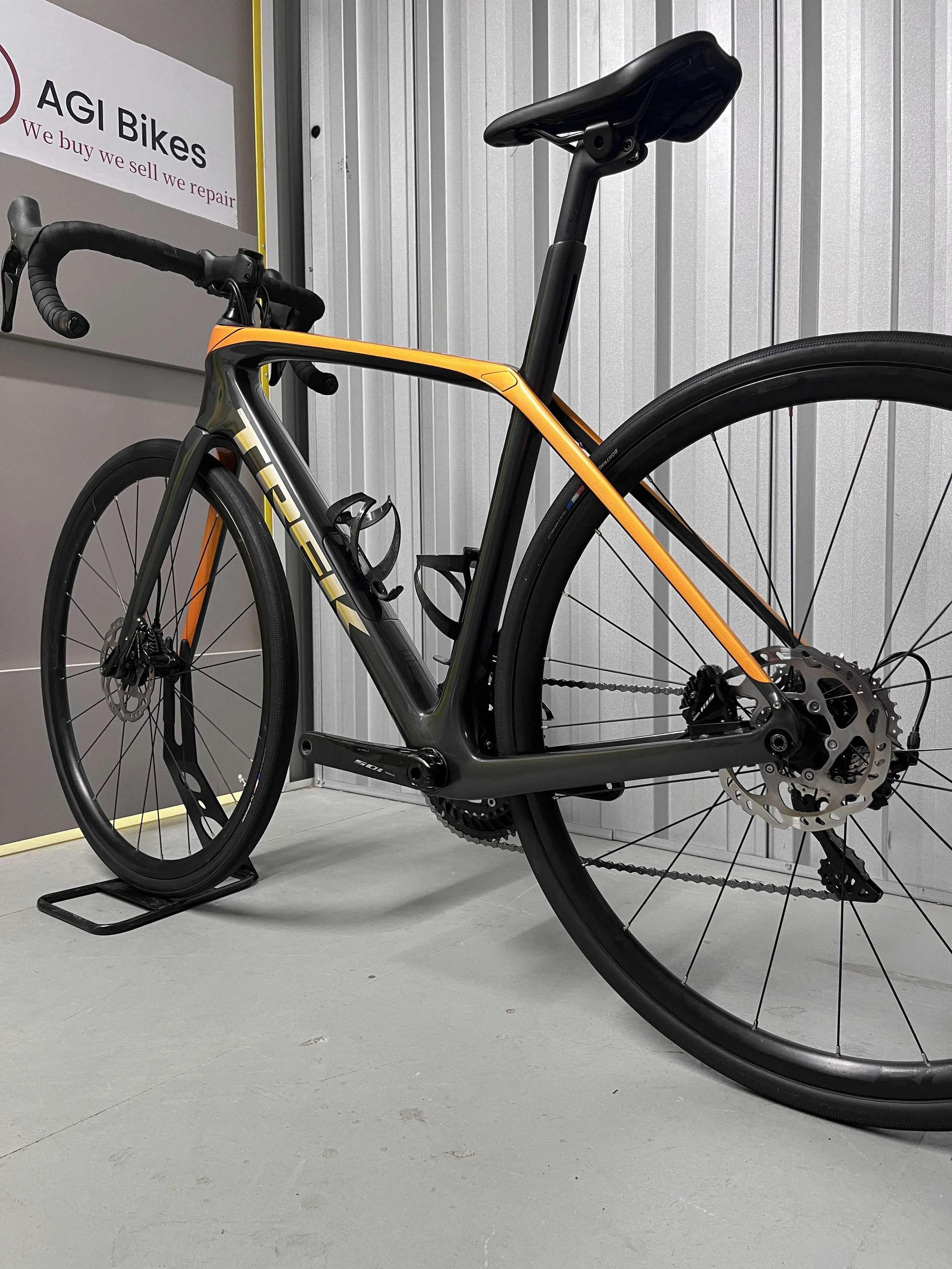 2021 Trek Domane SL5 Full Carbon Road Bike