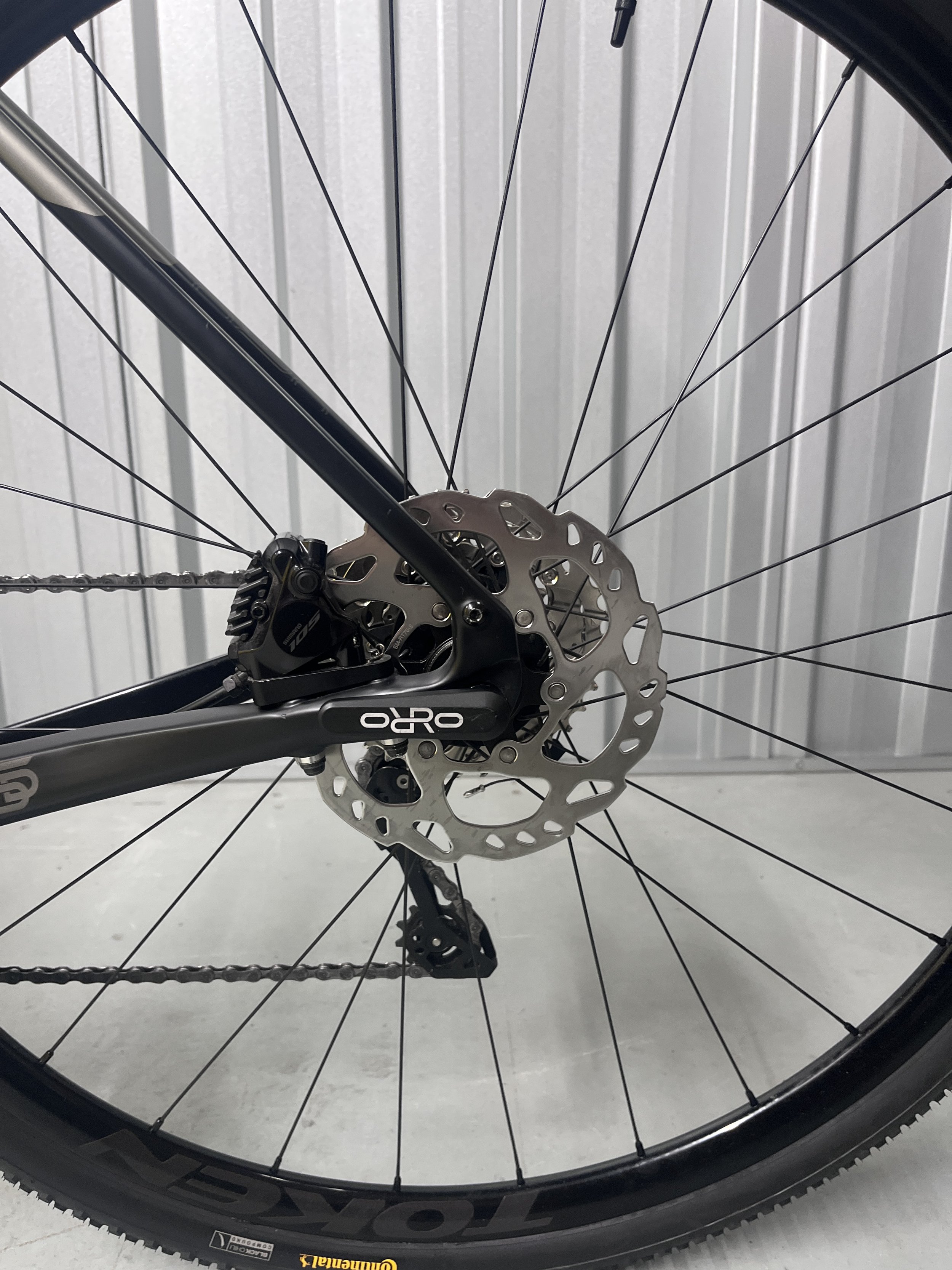 2024 Orro Terra C 105 Hydro Full Carbon Gravel Bike