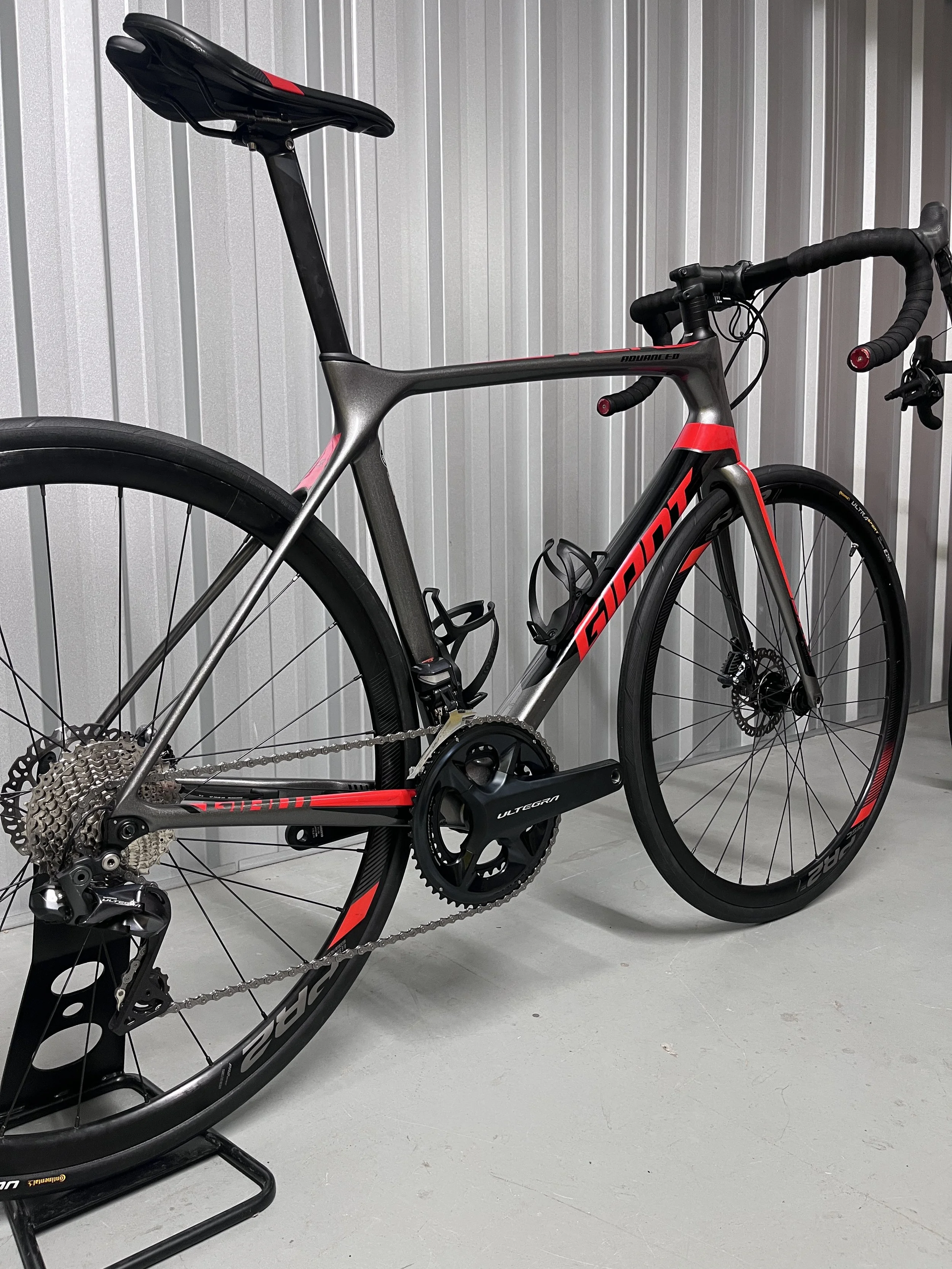 2019 Giant Advanced TCR 1 Ultegra DI2 Full Carbon Road Bike