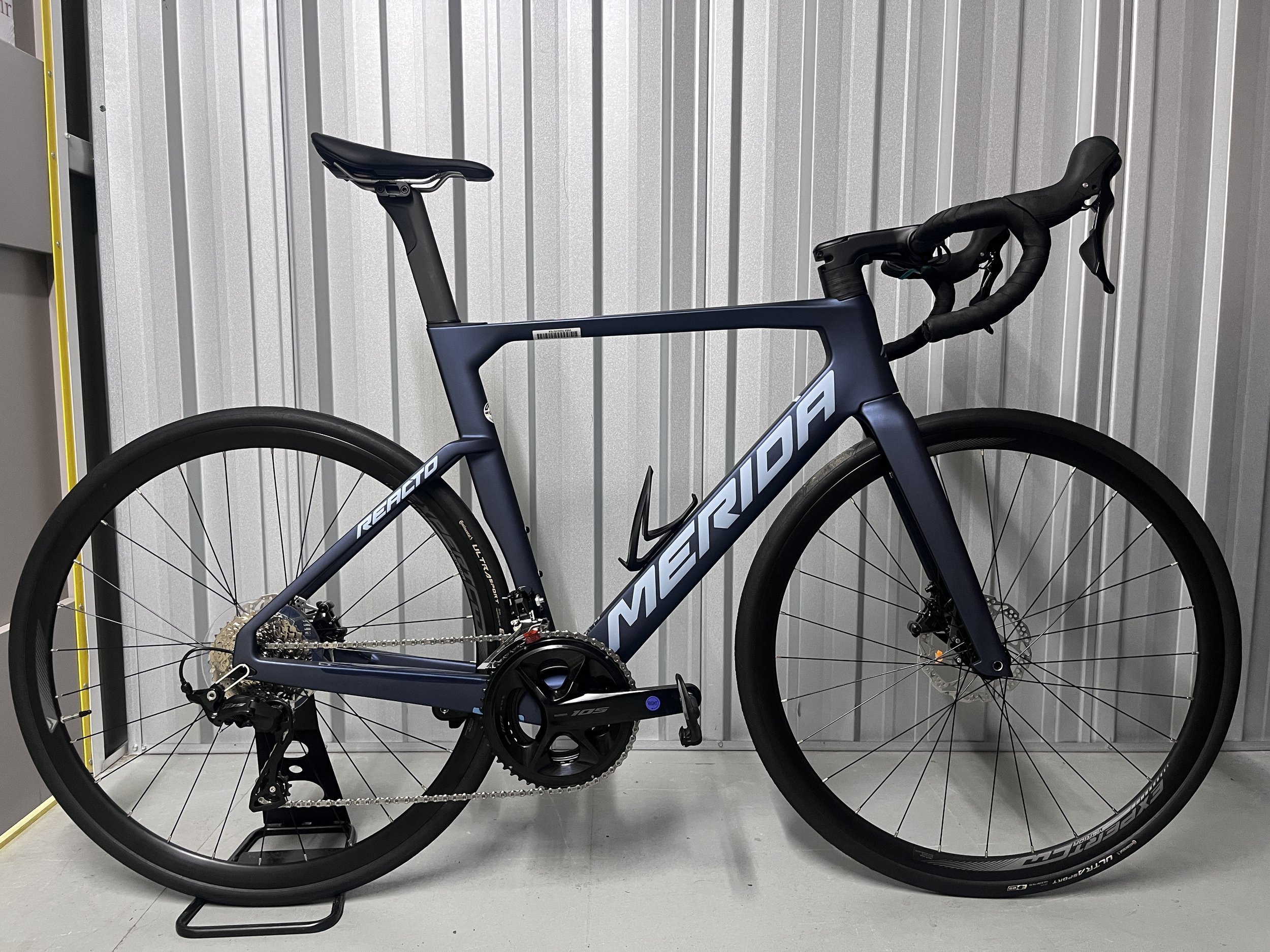 2025 Merida Reacto 4000 Full Carbon Road Bike