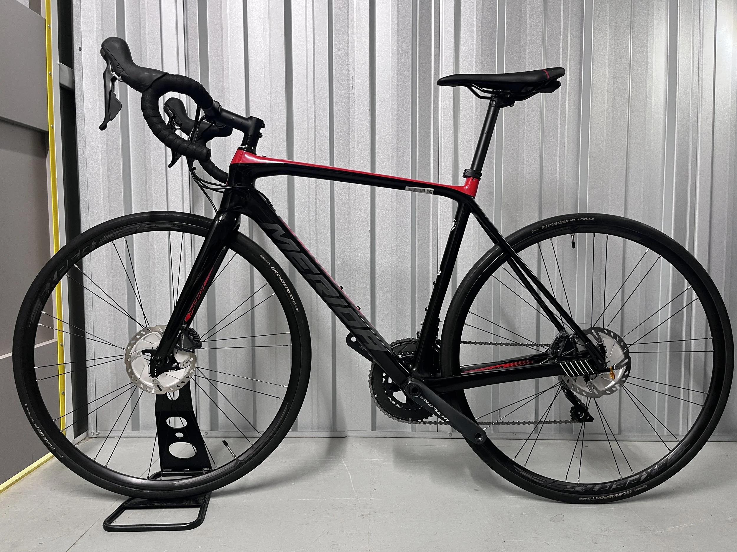 2020 Merida Scultura Limited Full Carbon Road Bike
