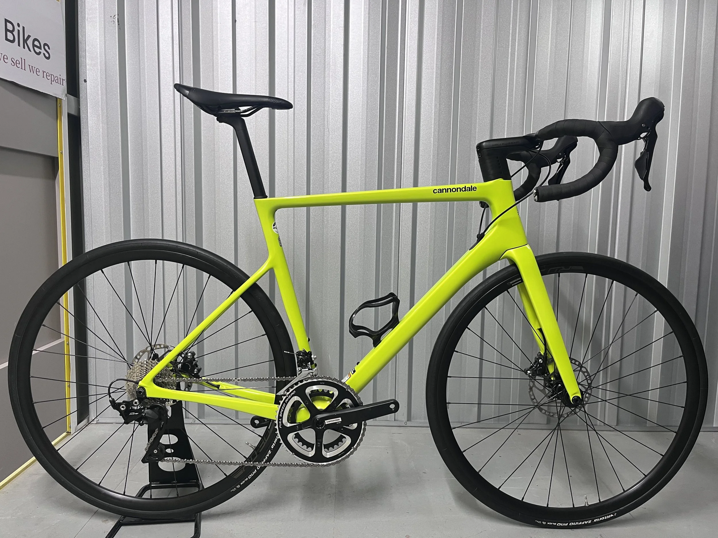 2022 Cannondale Supersix Evo Full Carbon Road Bike