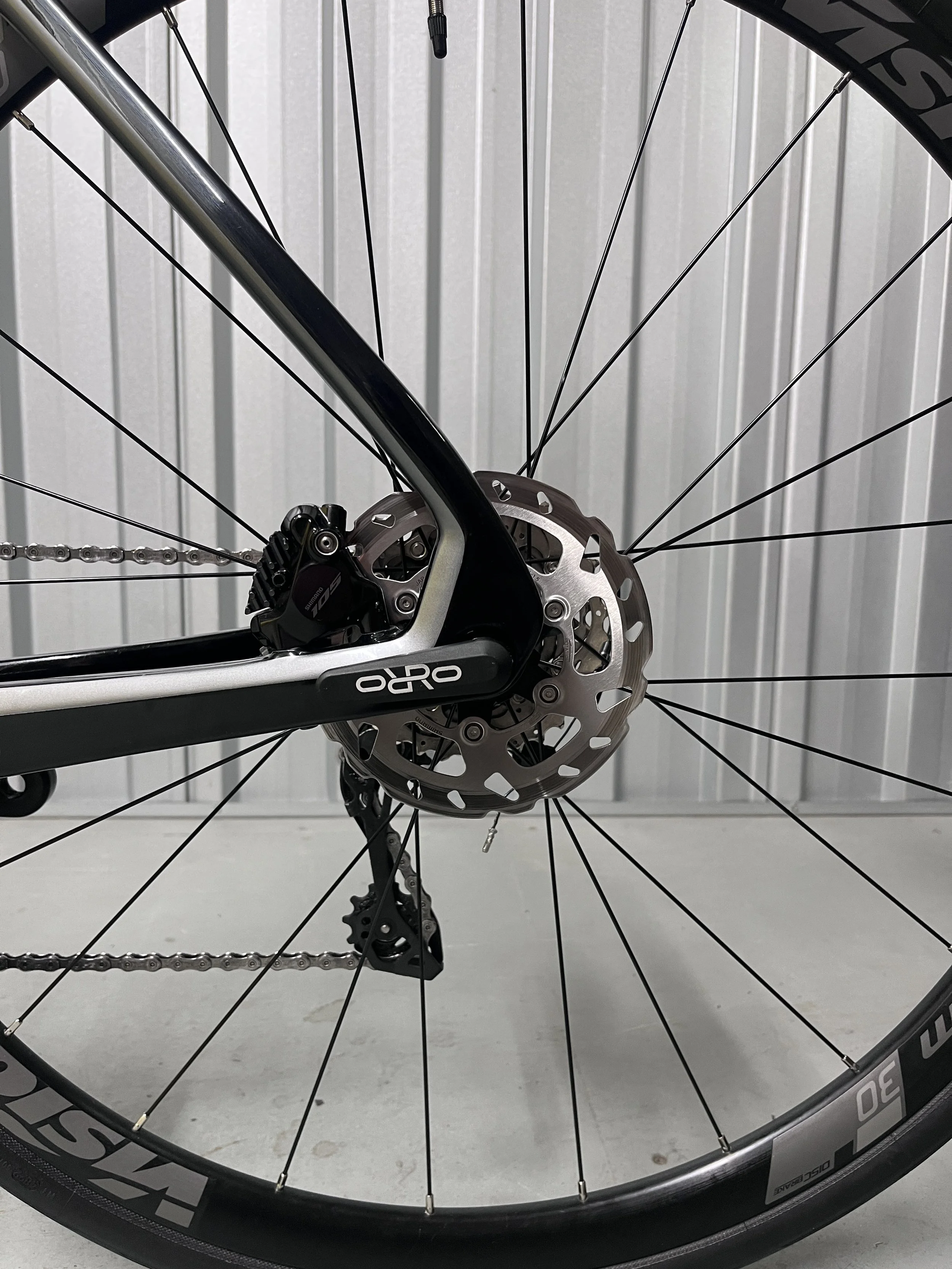 2025 Orro Venturi Evo 105 Team 30 Full Carbon Road Bike