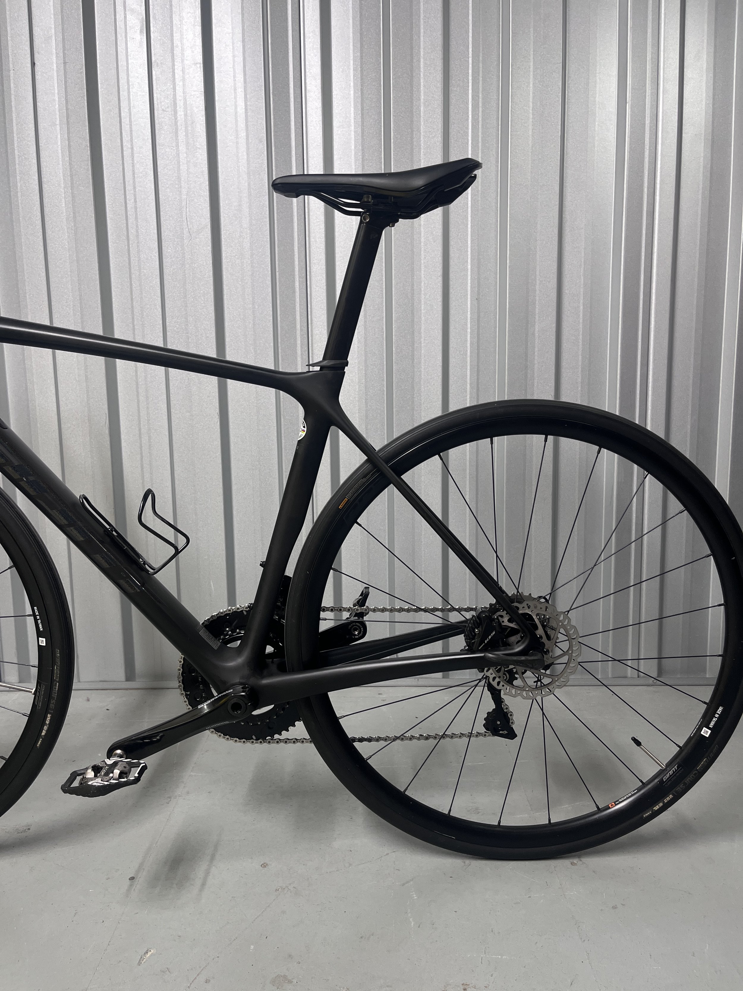 Giant TCR Advanced 2 Full Carbon Road Bike