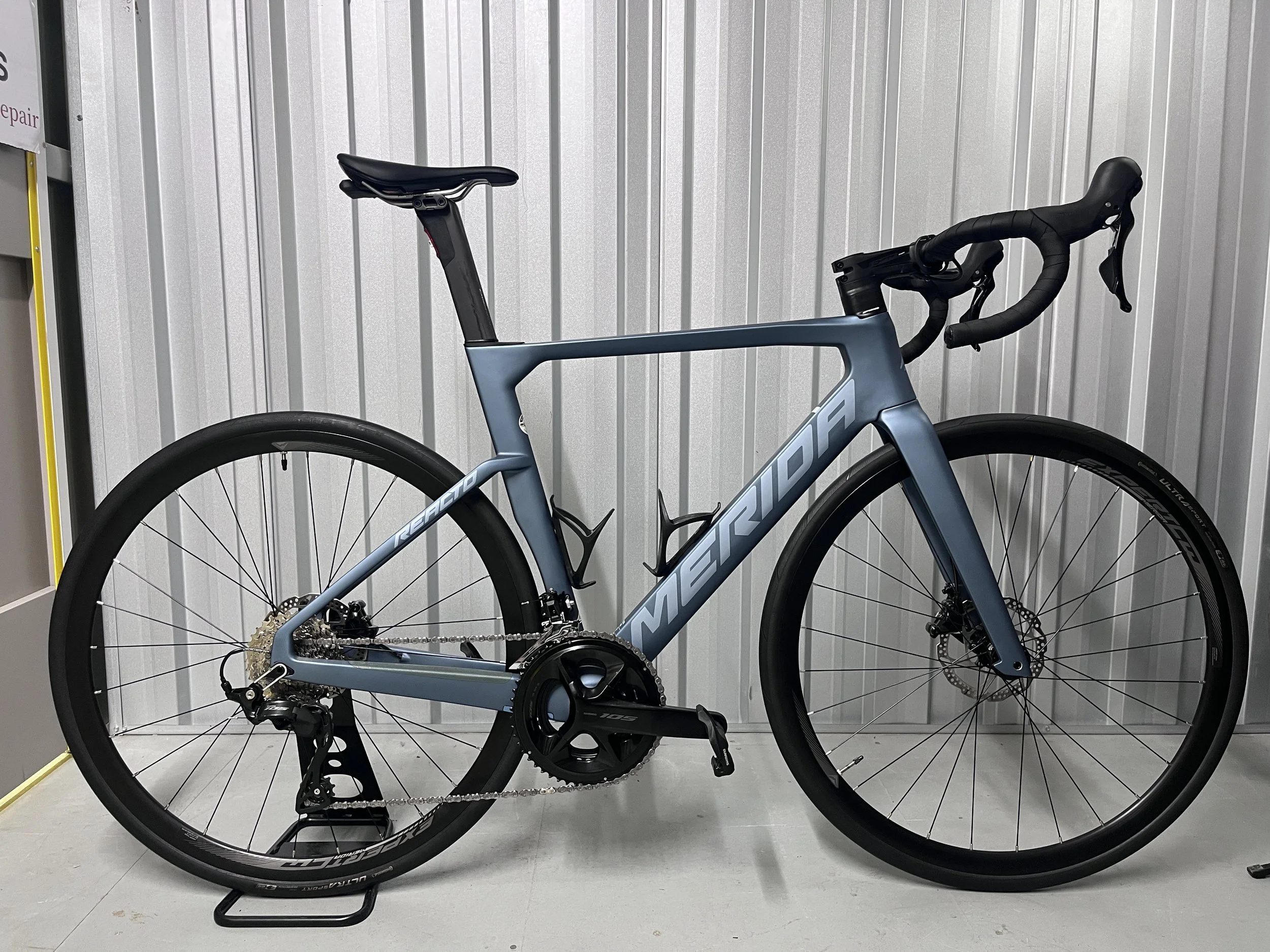 2025 Merida Reacto 4000 Full Carbon Road Bike