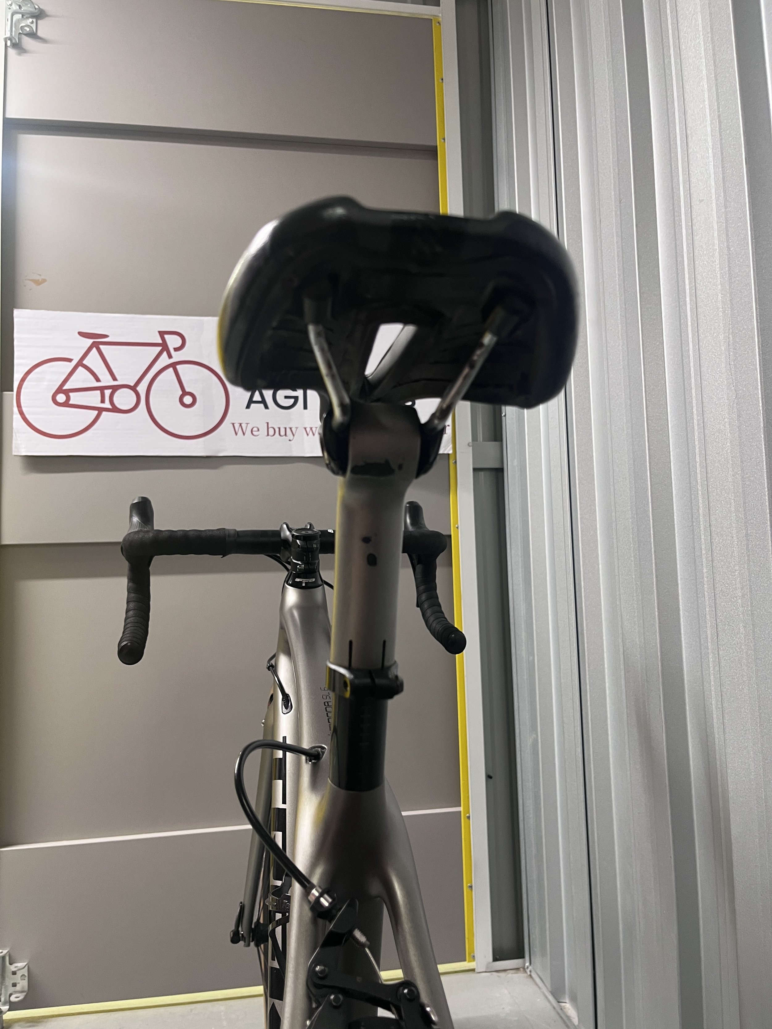 2018 Trek Emonda SL6 Rim Brake Full Carbon Road Bike