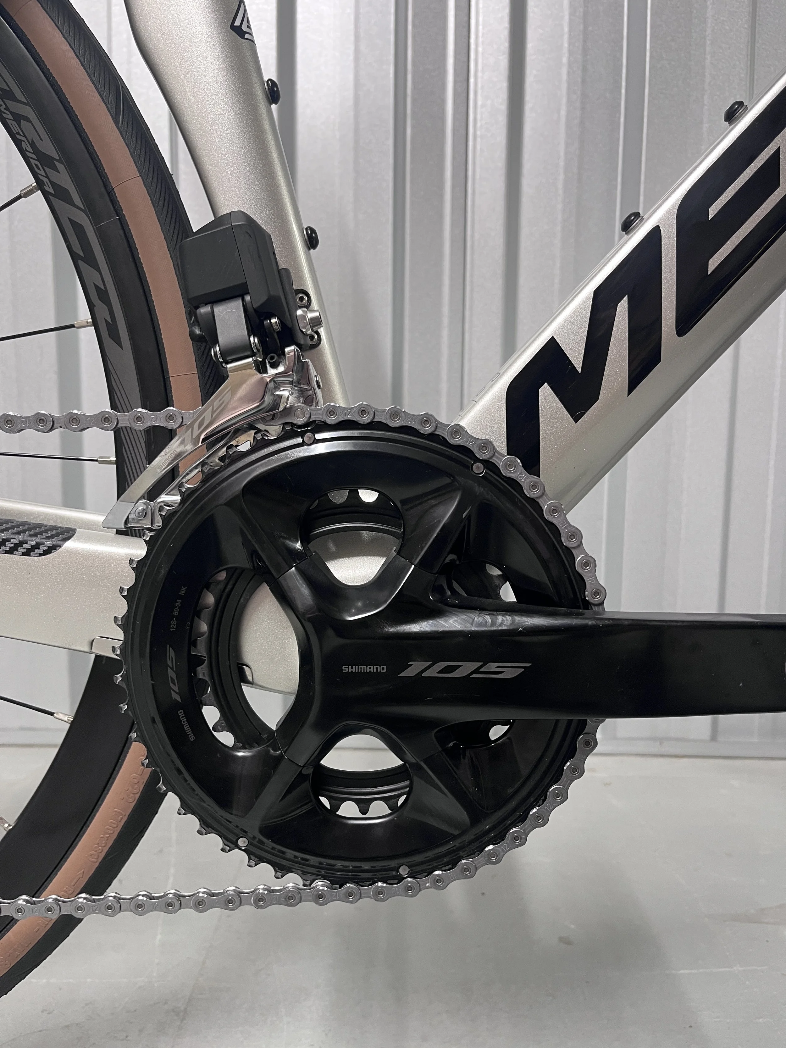 2023 Merida Reacto in Titanium 105 Di2