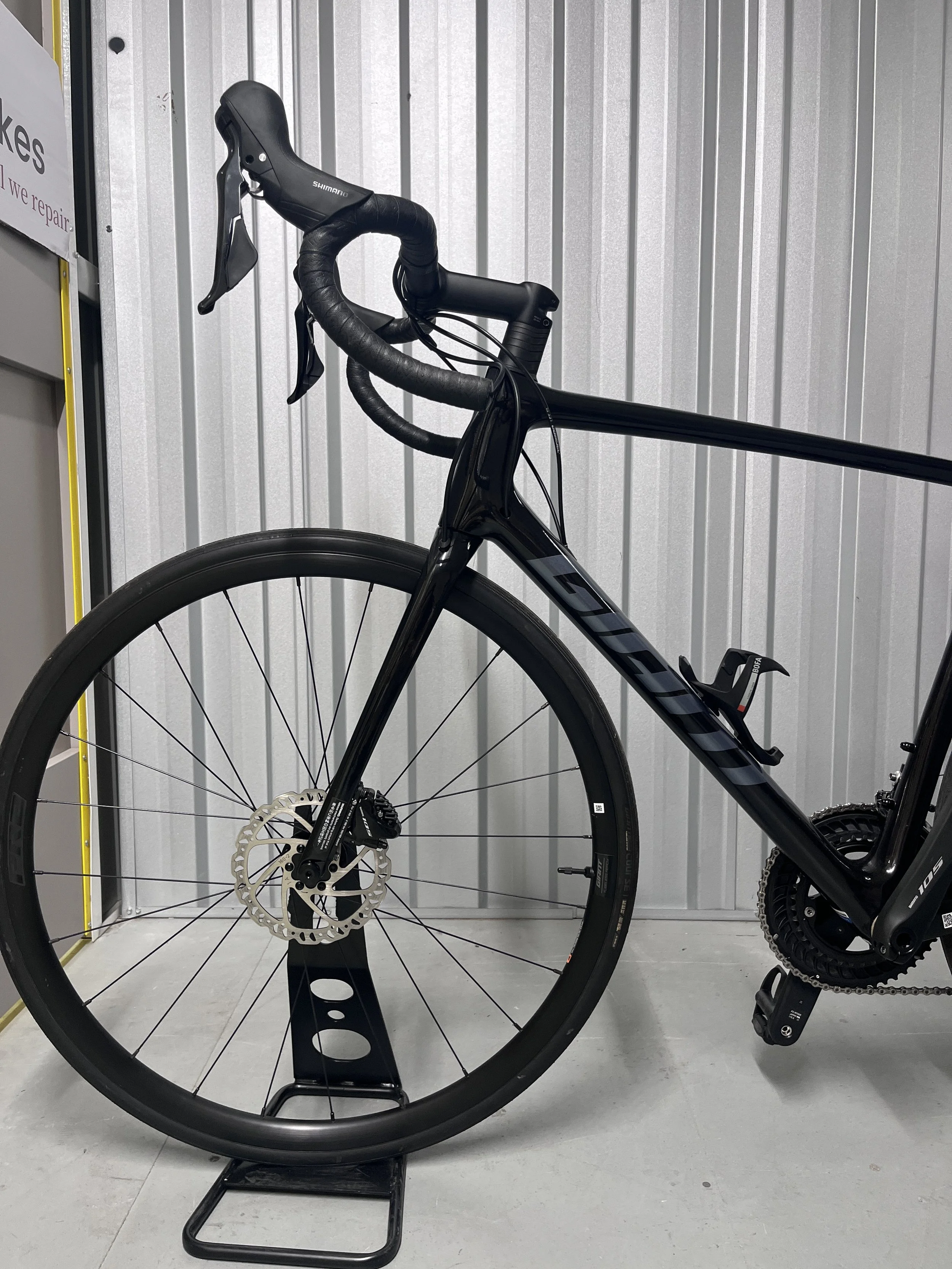 Giant TCR Advanced 2 Full Carbon Road Bike