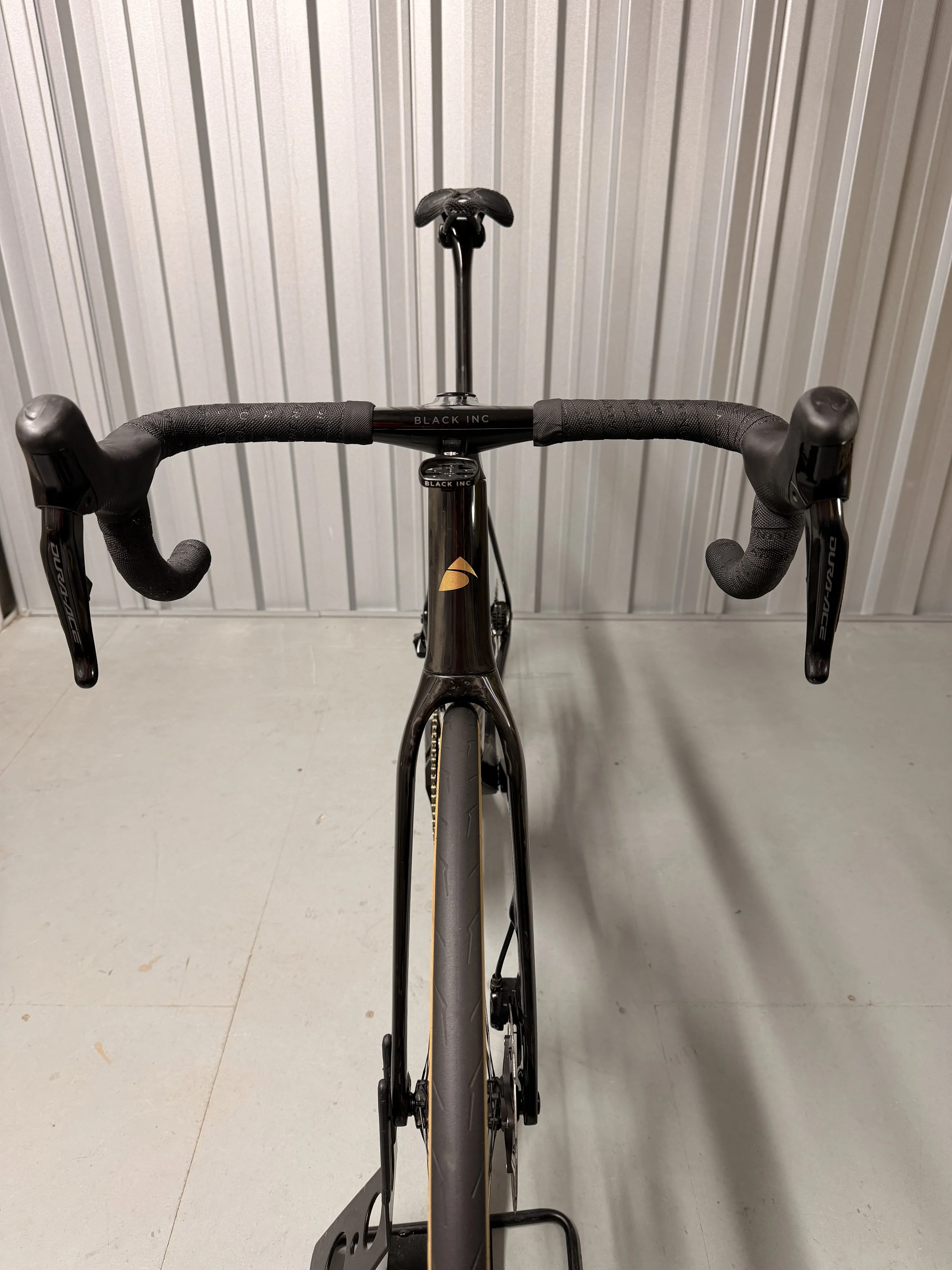 2023 Factor Ostro VAM Brushed Gold Limited Edition - Dura-Ace Di2 Full Carbon Road Bike