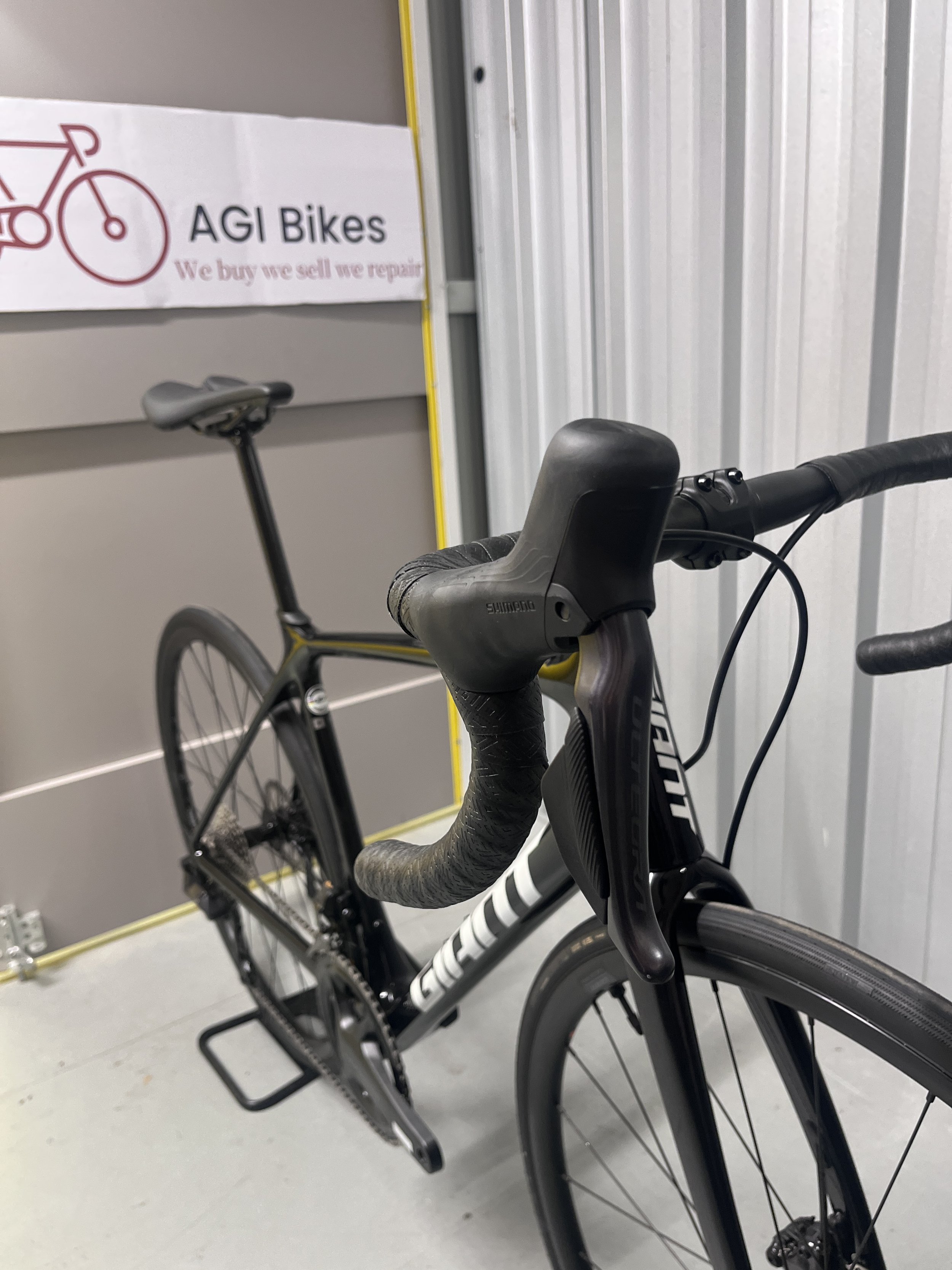 Giant Advanced TCR 0 Disc Ultegra DI2 Full Carbon Road Bike