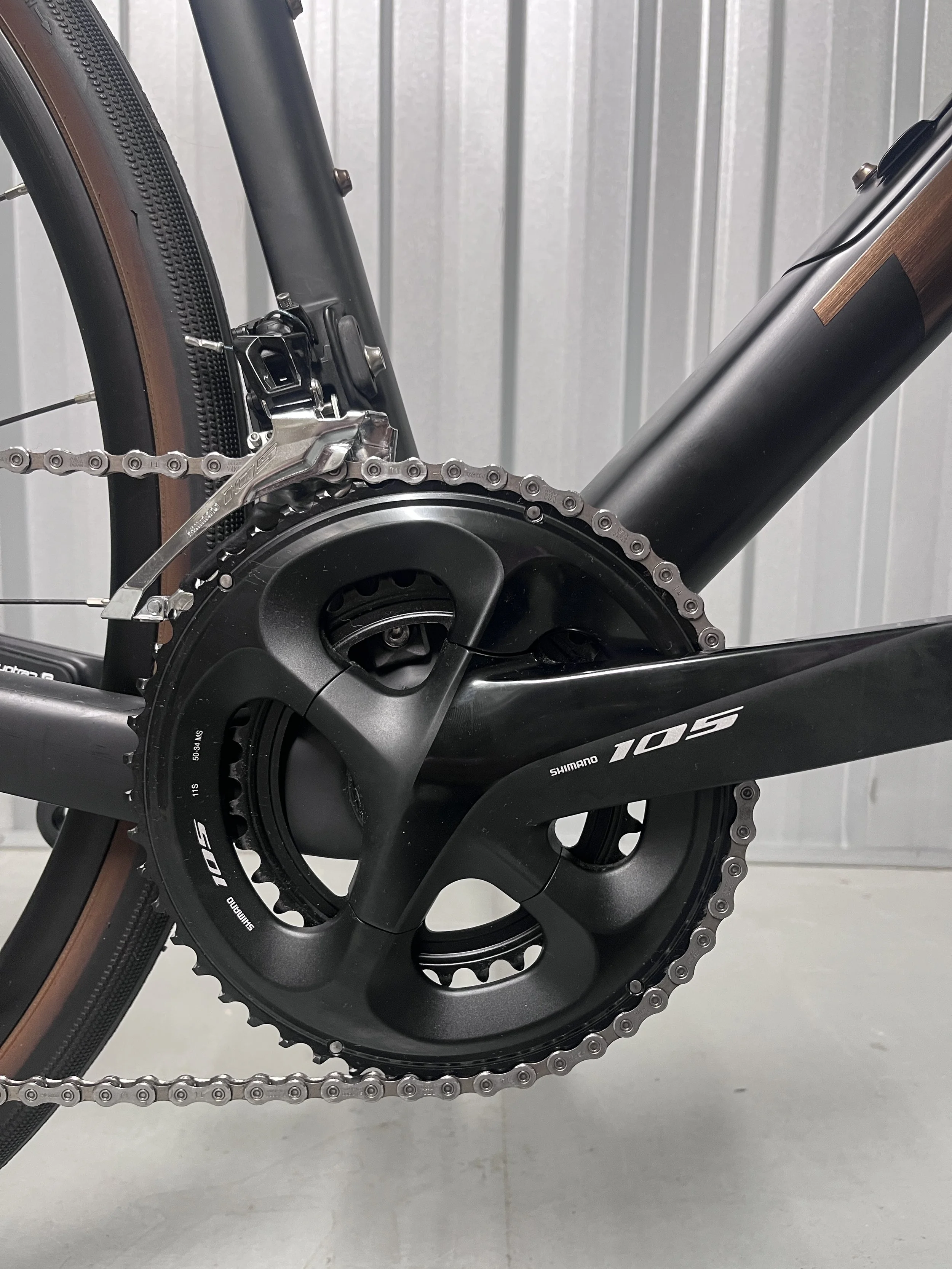 2023 Trek Domane SL5 Gen 3 Full Carbon Road Bike