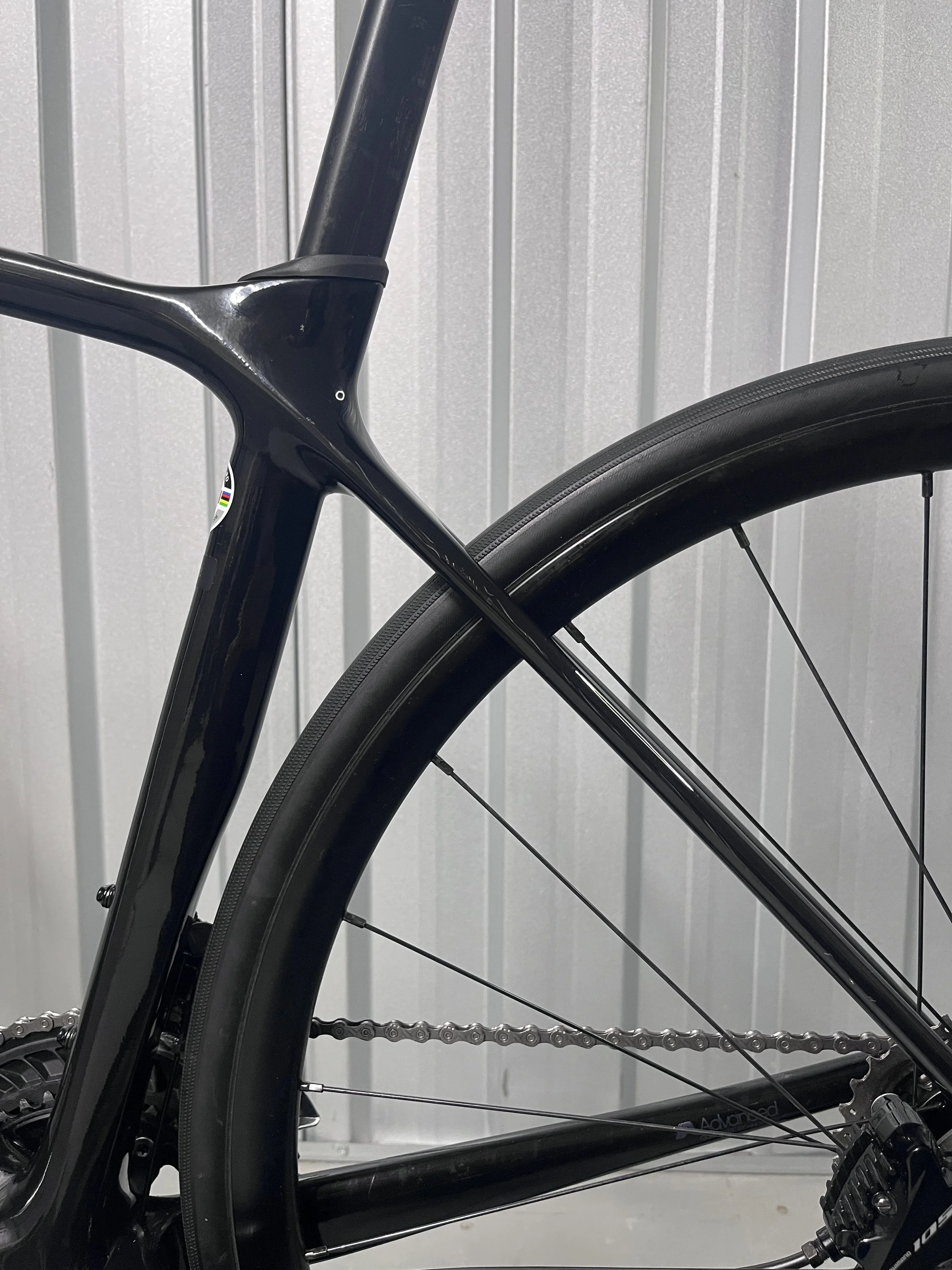 2022 Giant TCR Advanced 2 Full Carbon Road Bike