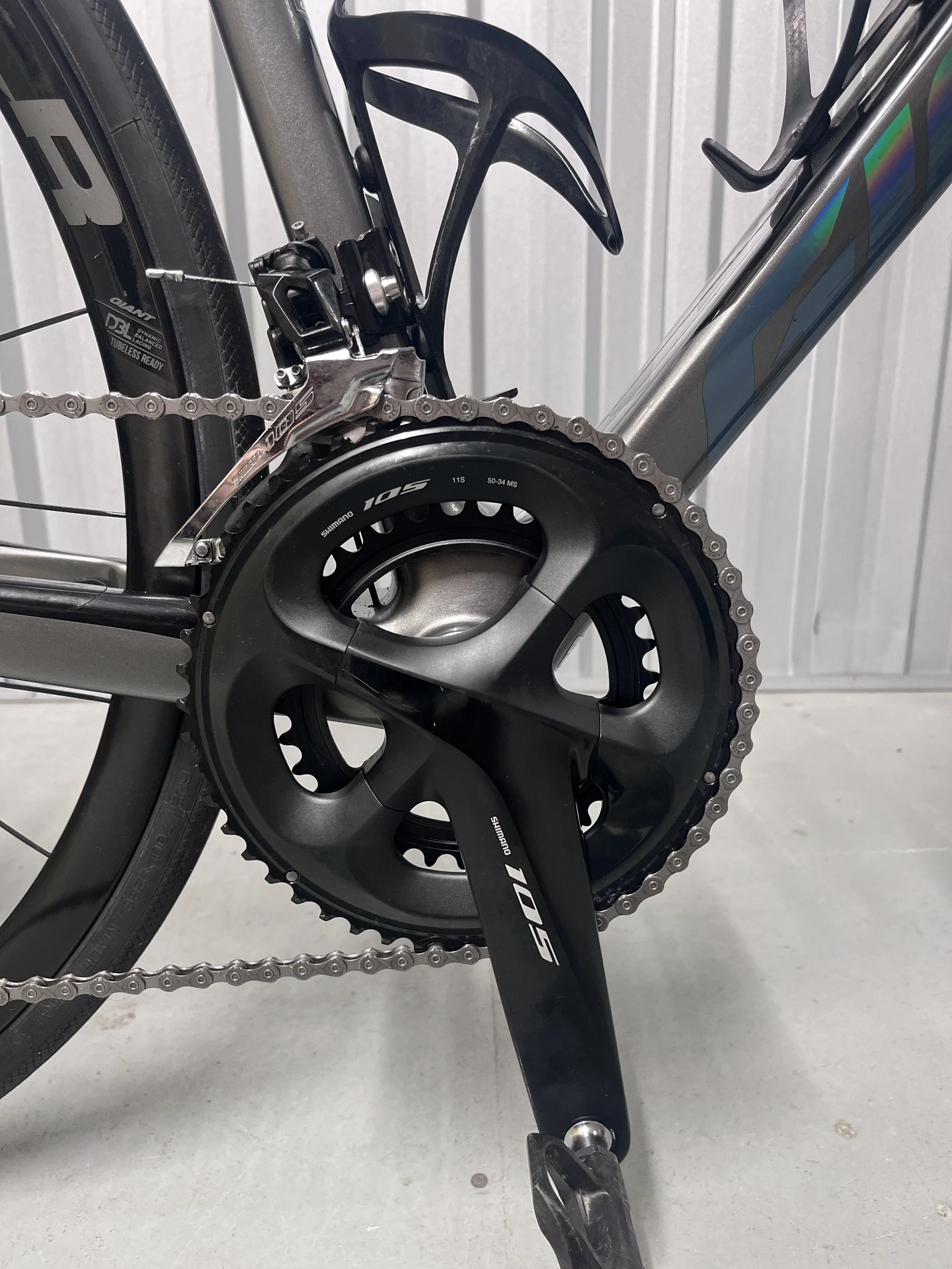 Giant Defy Advanced Pro 2 Full Carbon Road Bike