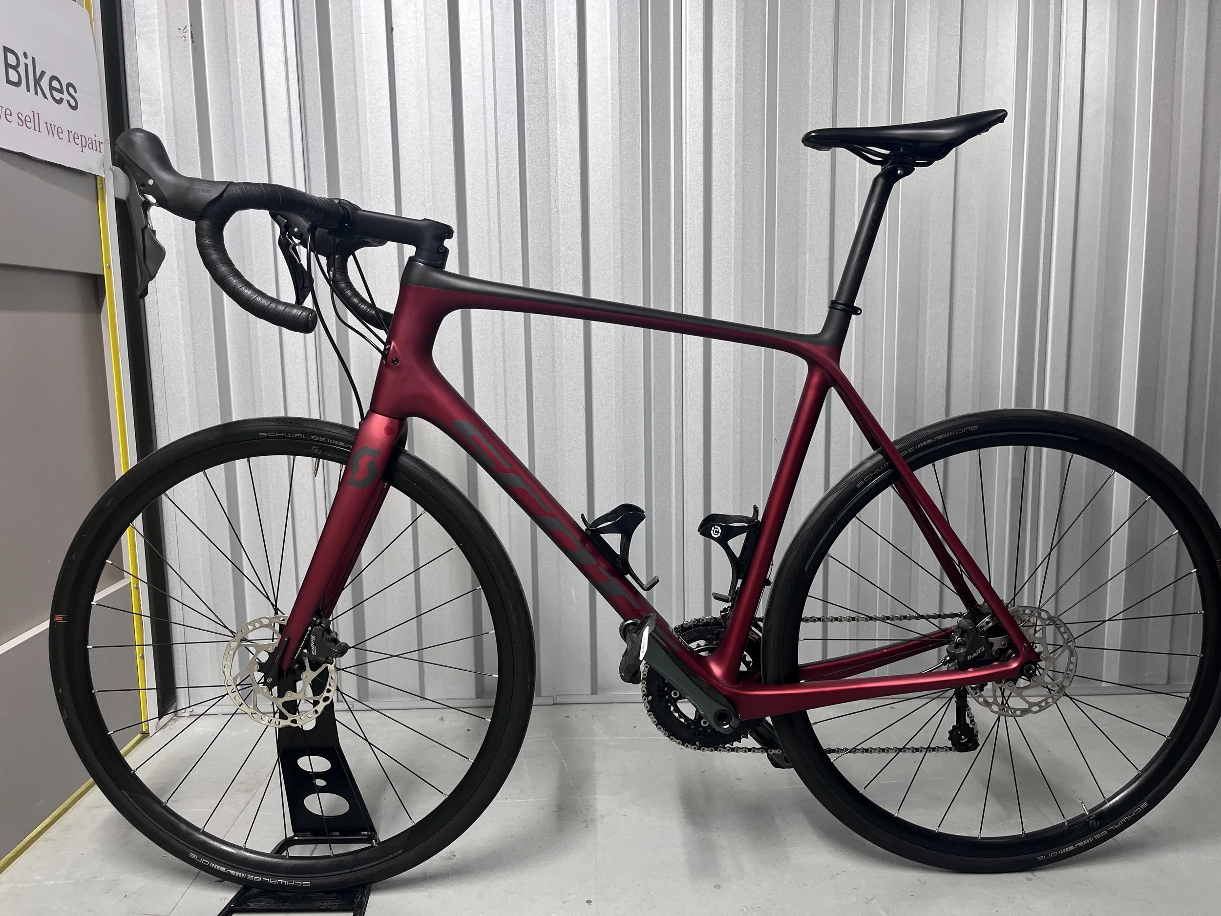 Scott Addict 30 Full Carbon Road Bike