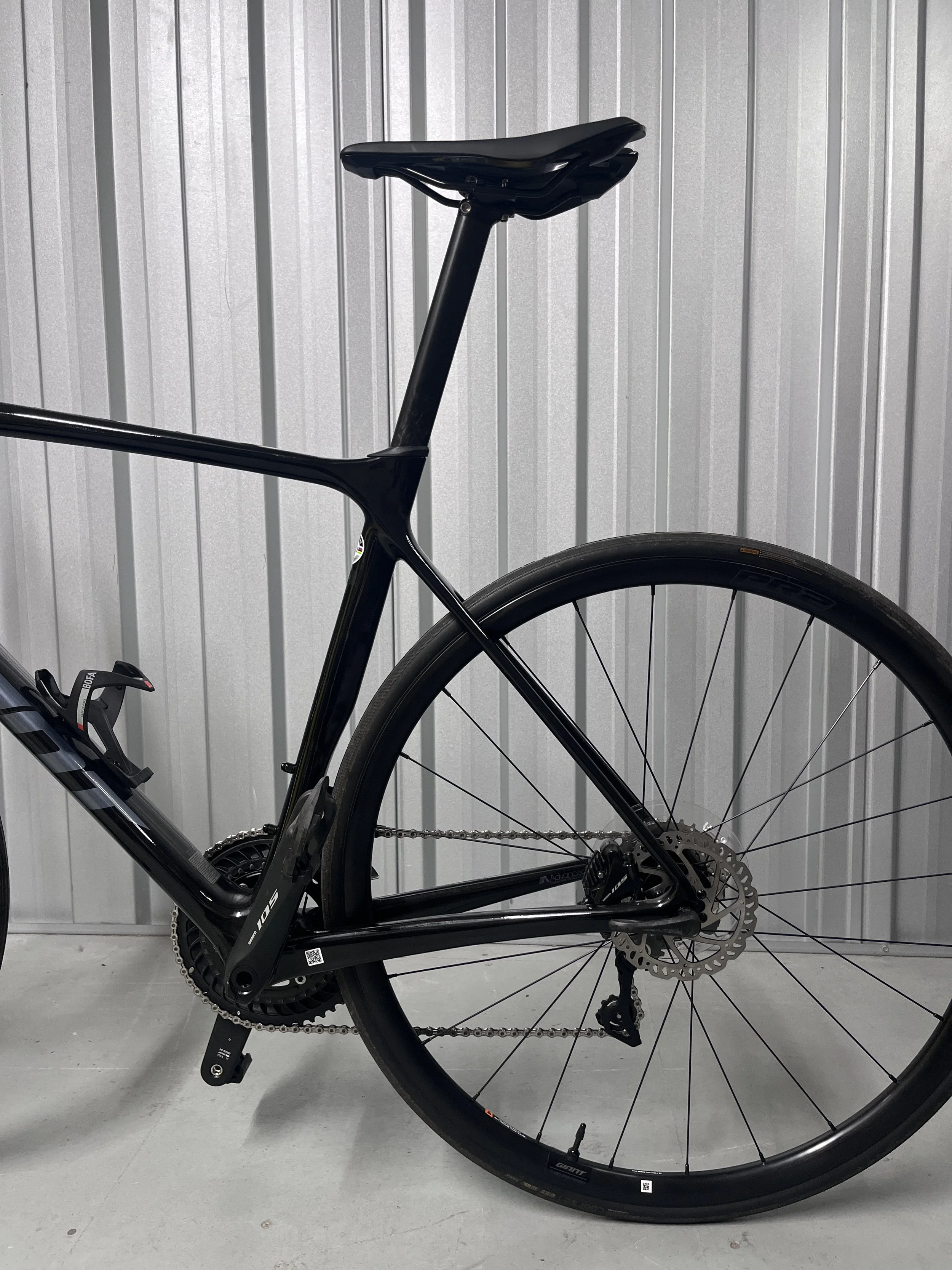 Giant TCR Advanced 2 Full Carbon Road Bike